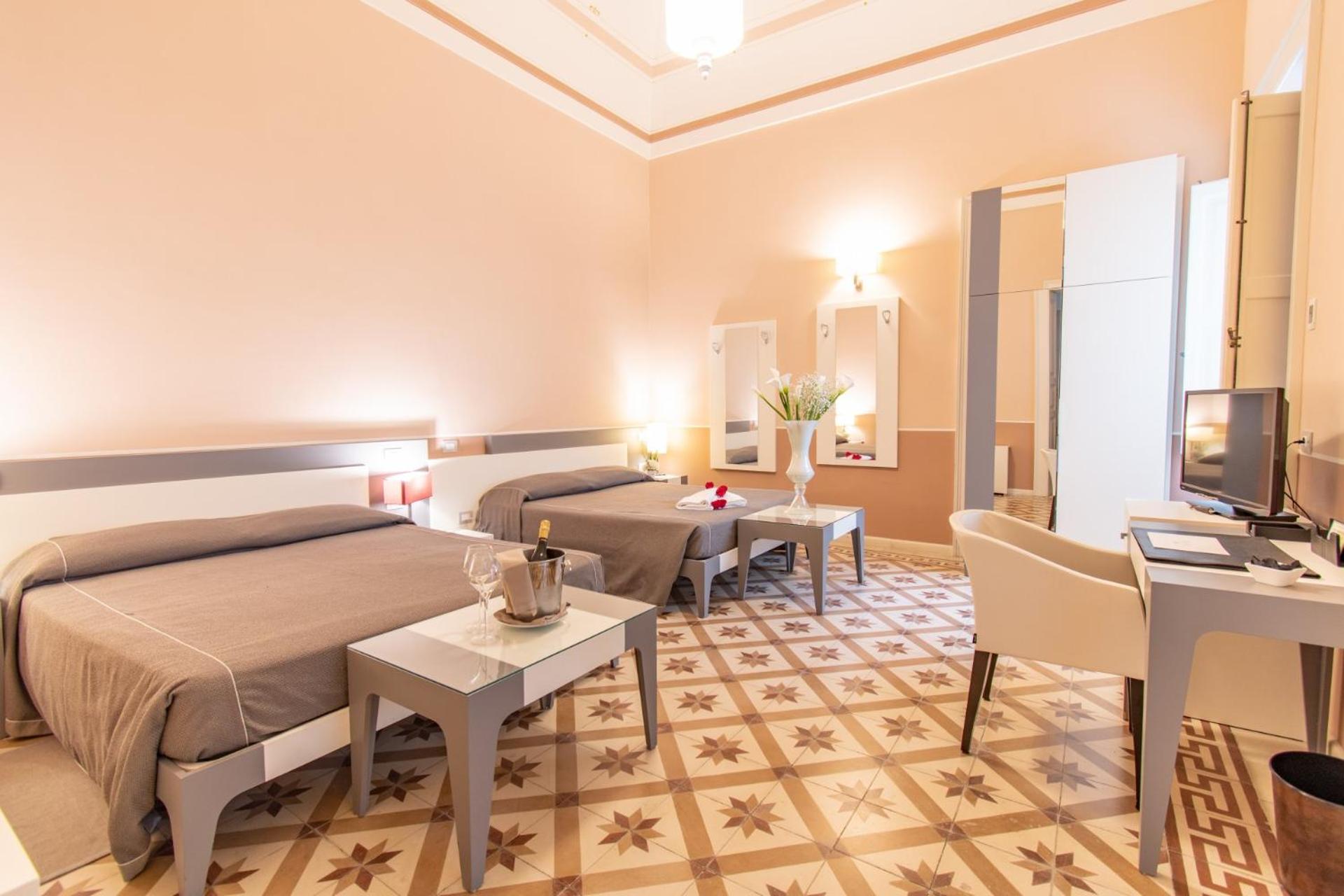 Standard Quadruple Room - Photo 3