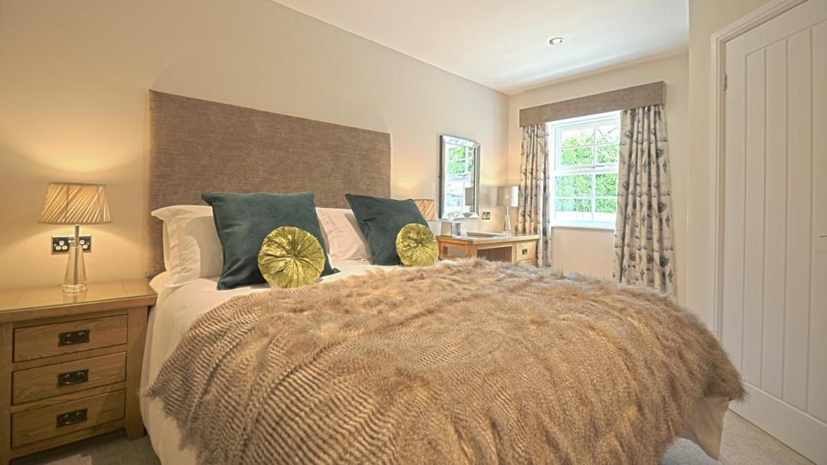 Standard King Room - Photo 1