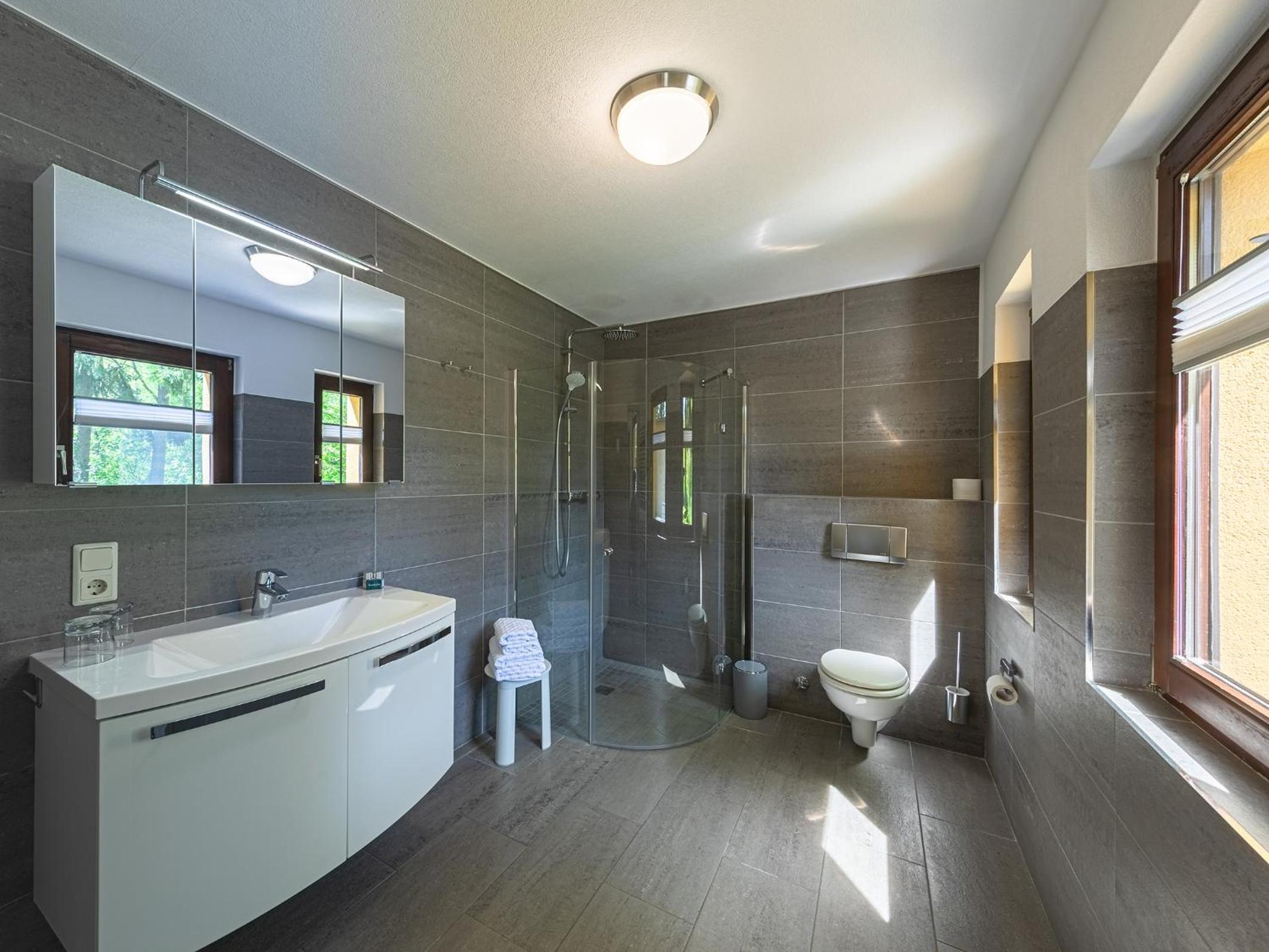 Junior Suite with Garden View - Photo 10