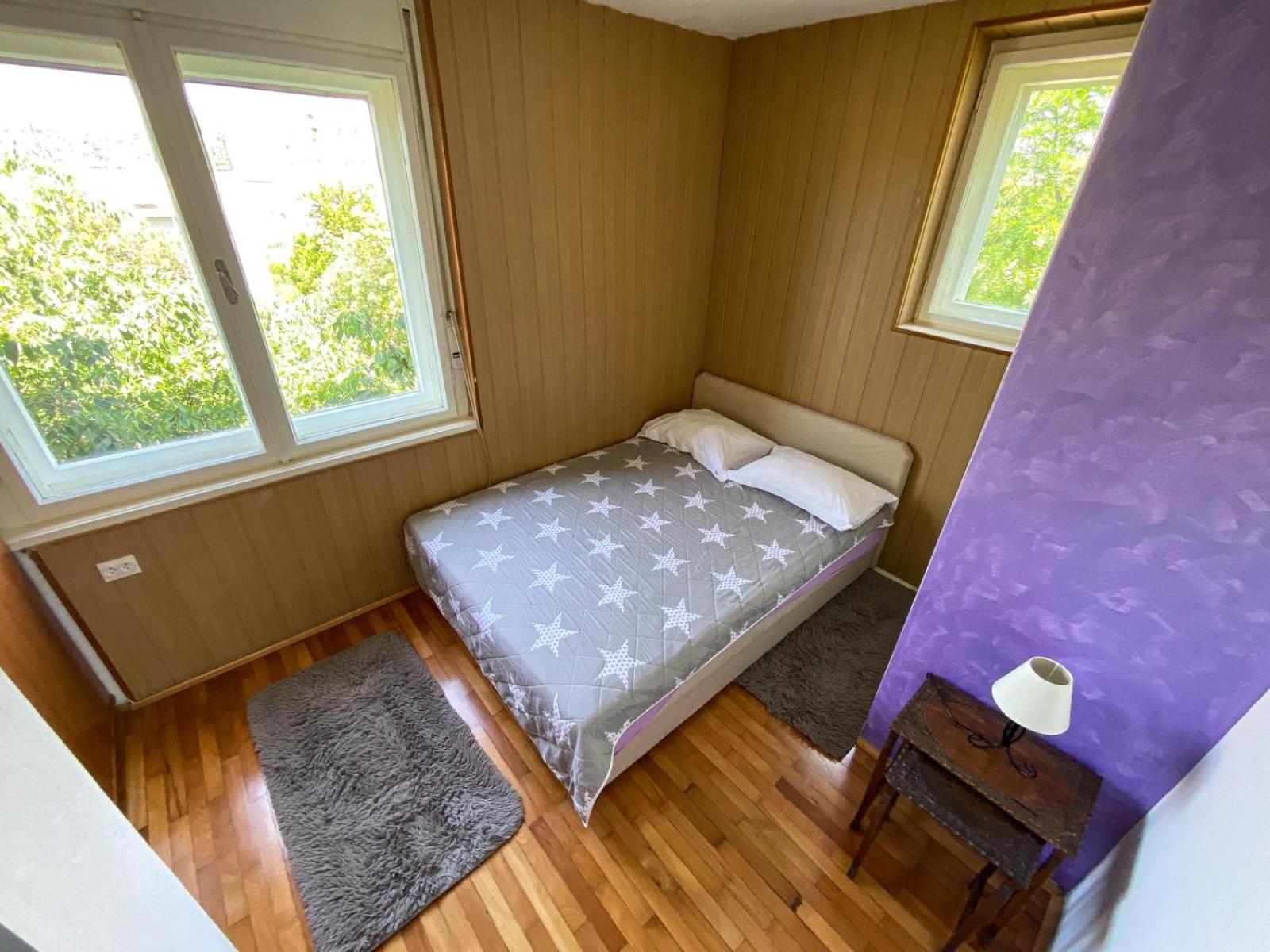 Three-Bedroom Apartment with Balcony and Sea View