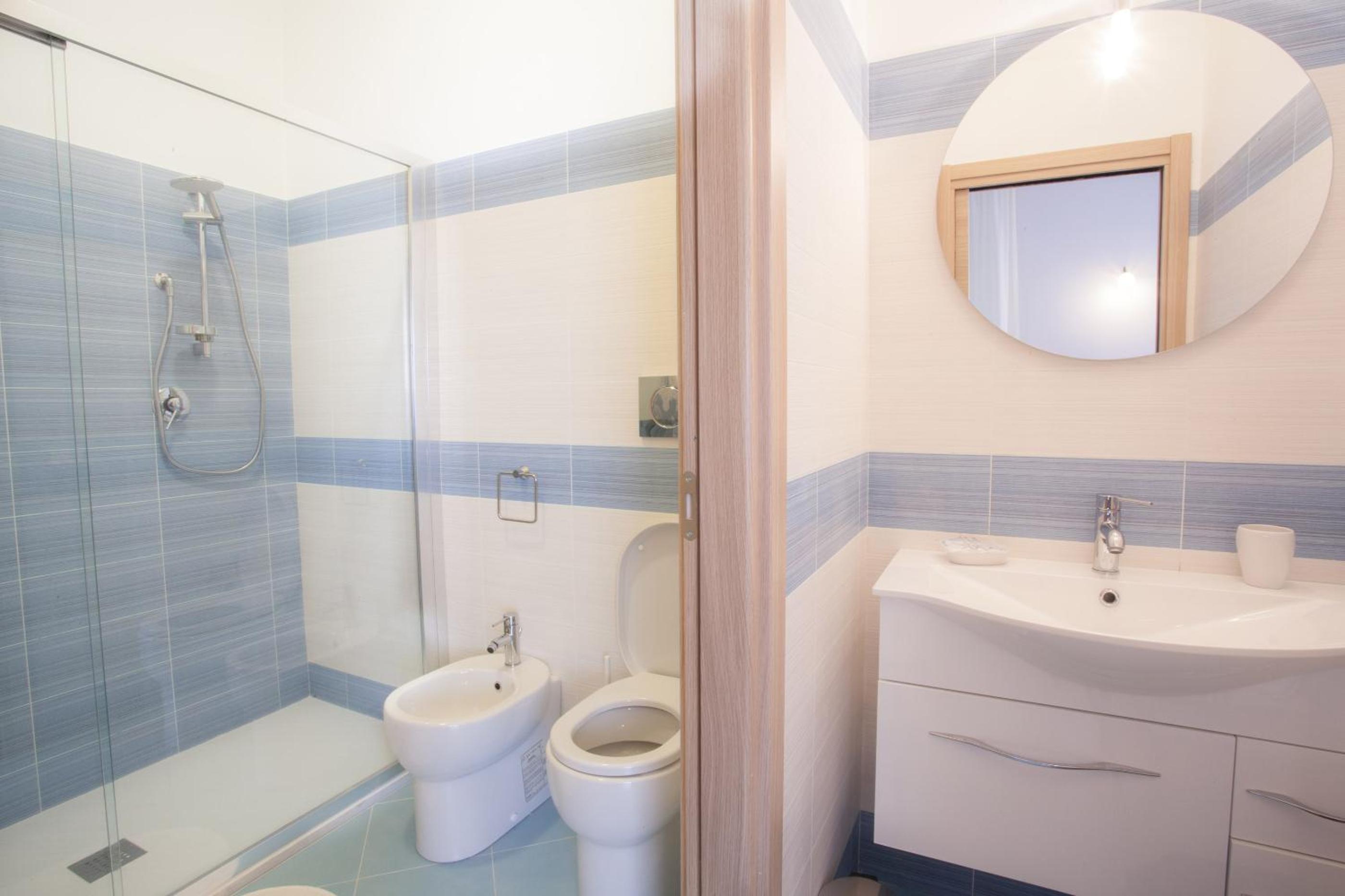 Superior Triple Room - Photo 5