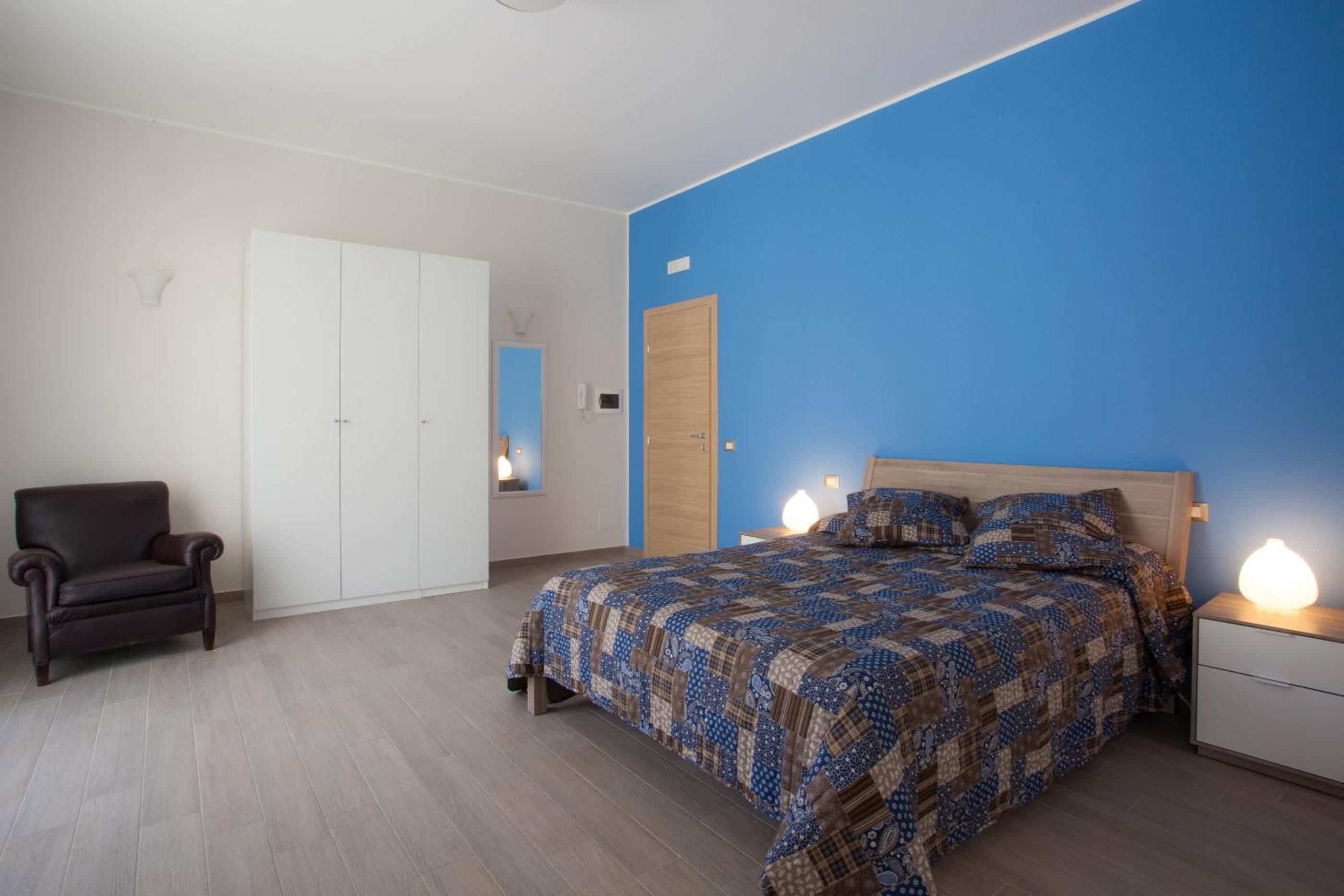 Superior Triple Room - Photo 8