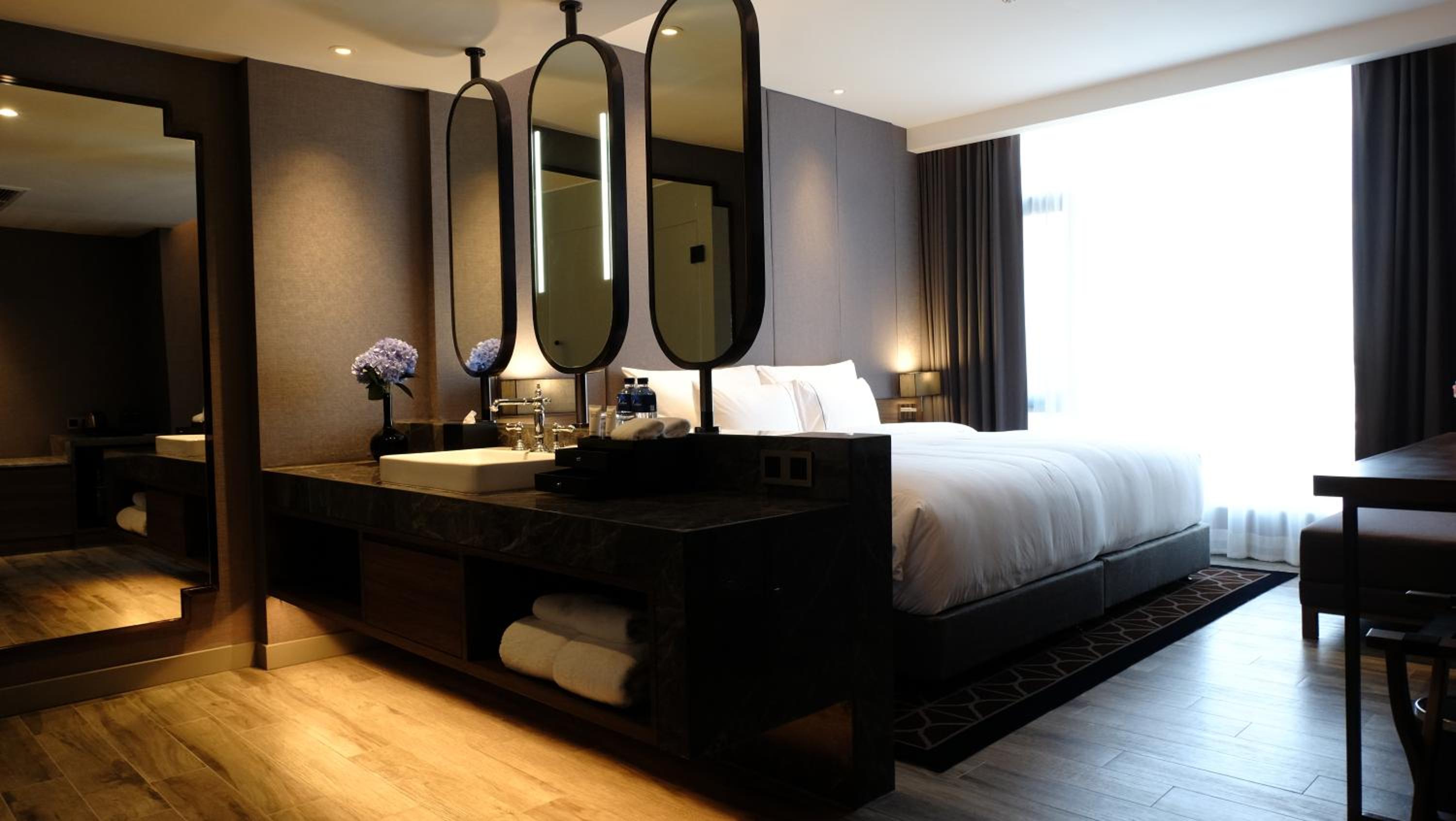 Superior King Room photo 3