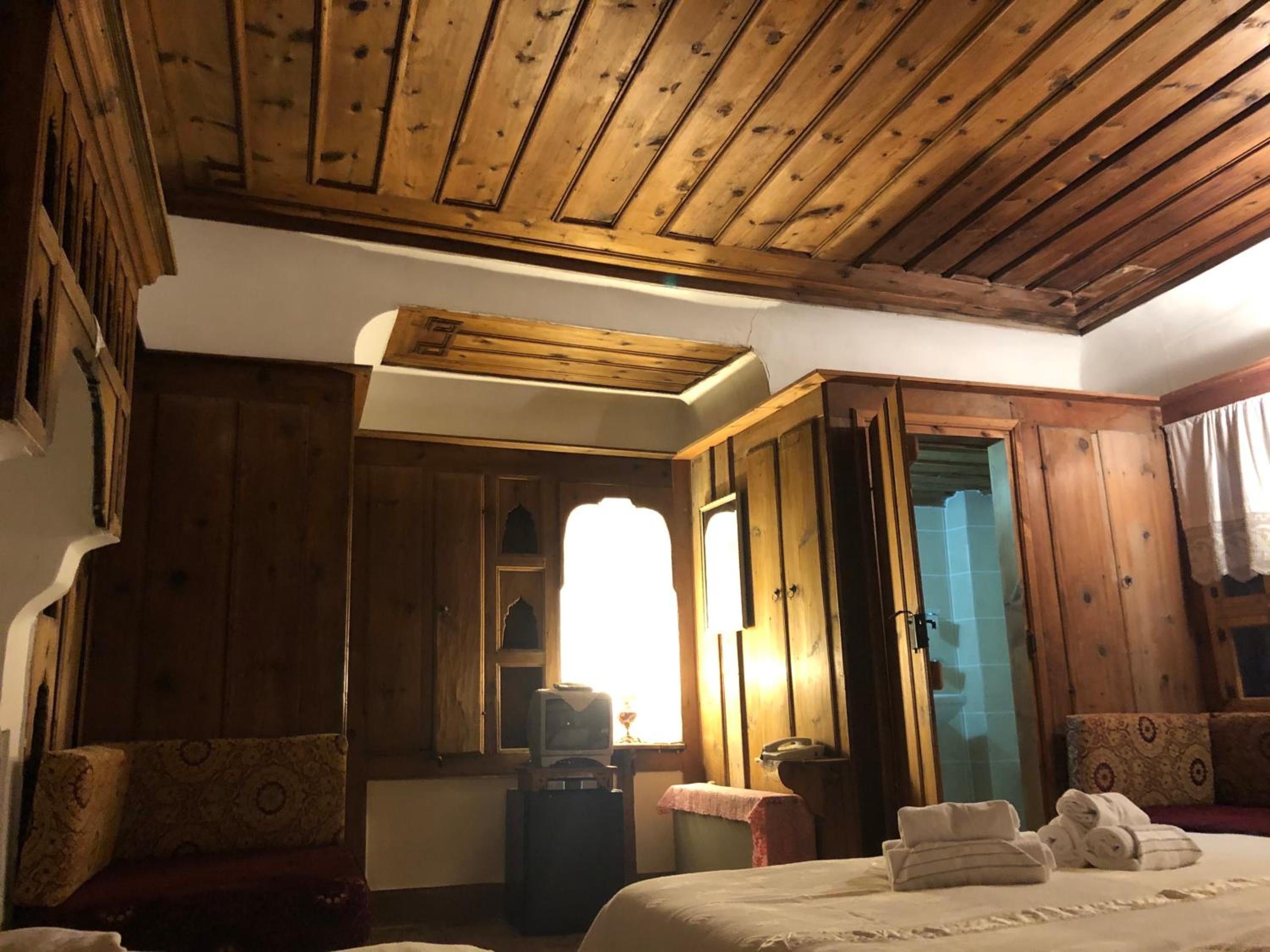 Single Bed in Female Dormitory Room photo 3