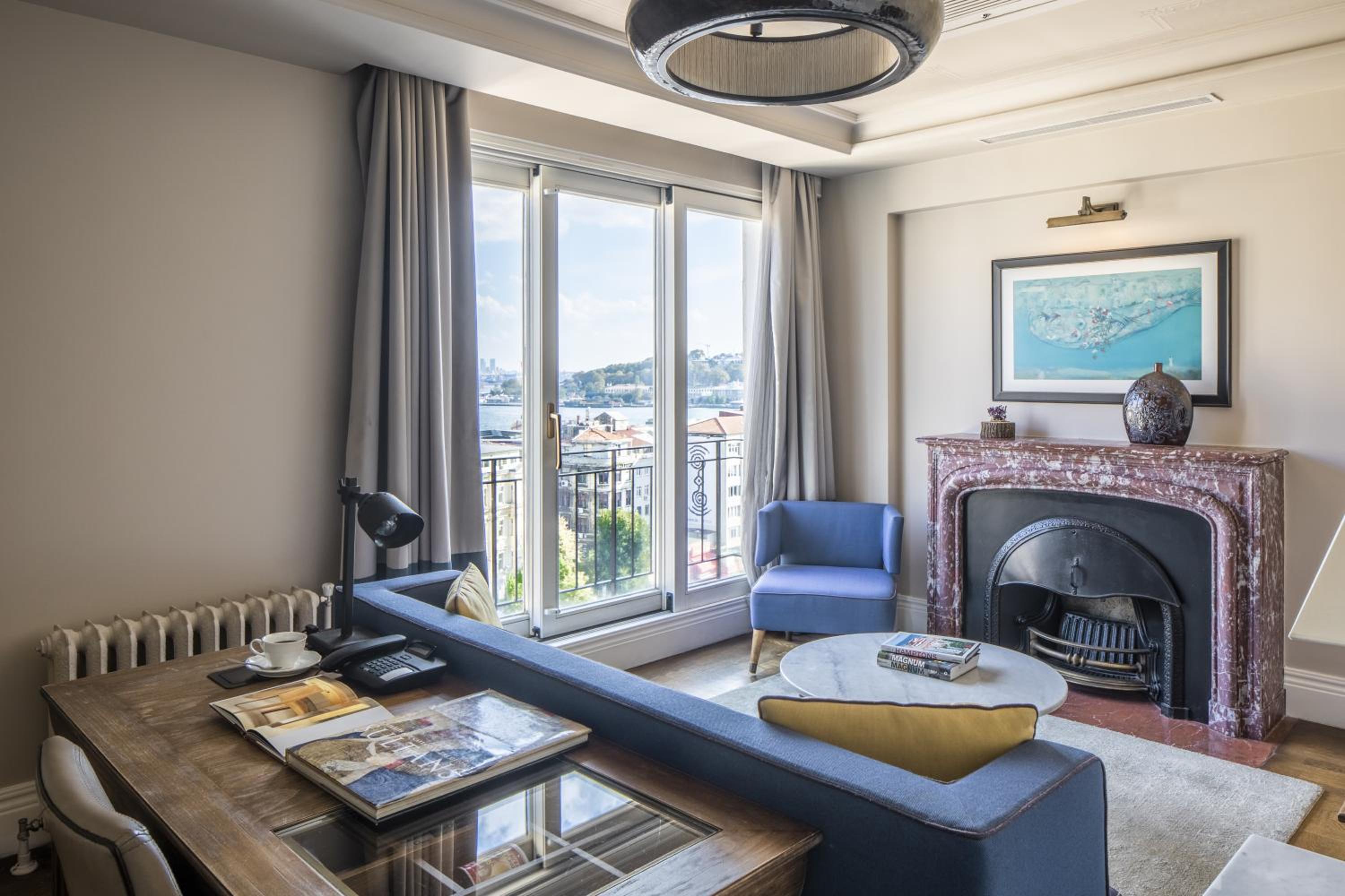 Executive Suite photo 2