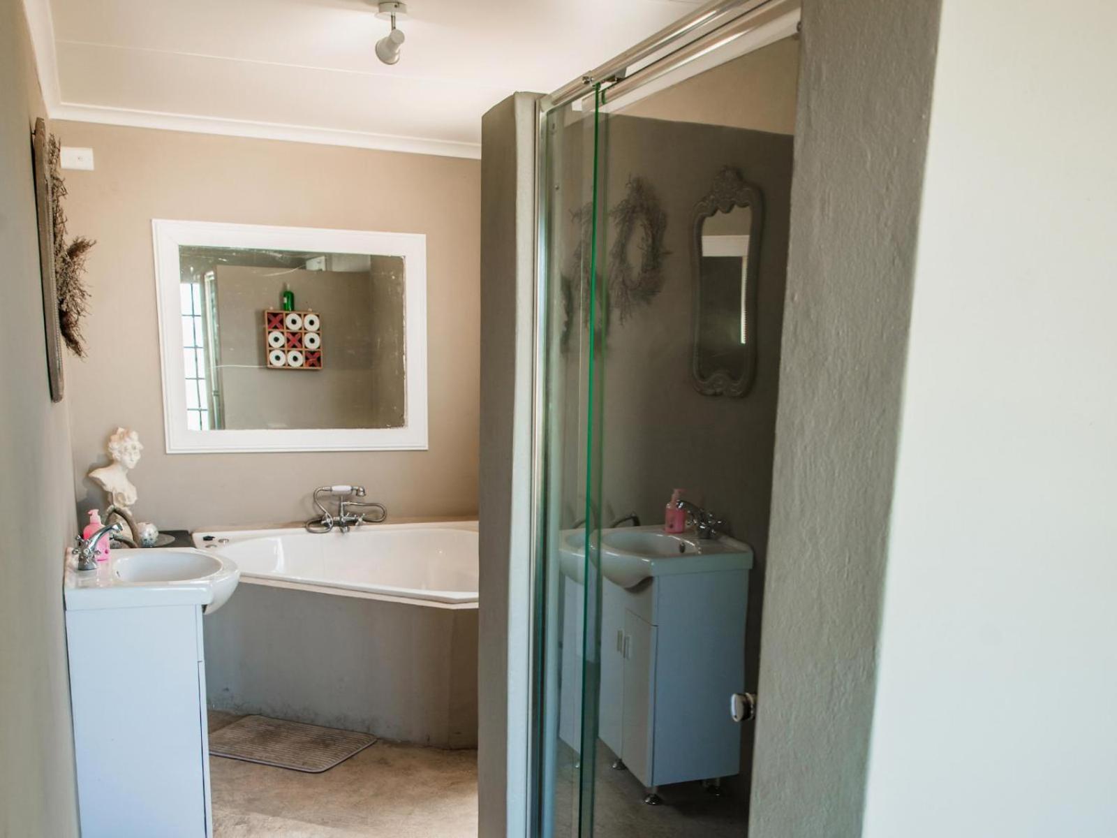 Honeymoon Suite - Photo 6