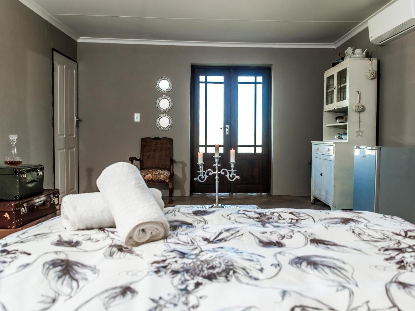 Honeymoon Suite - Photo 3