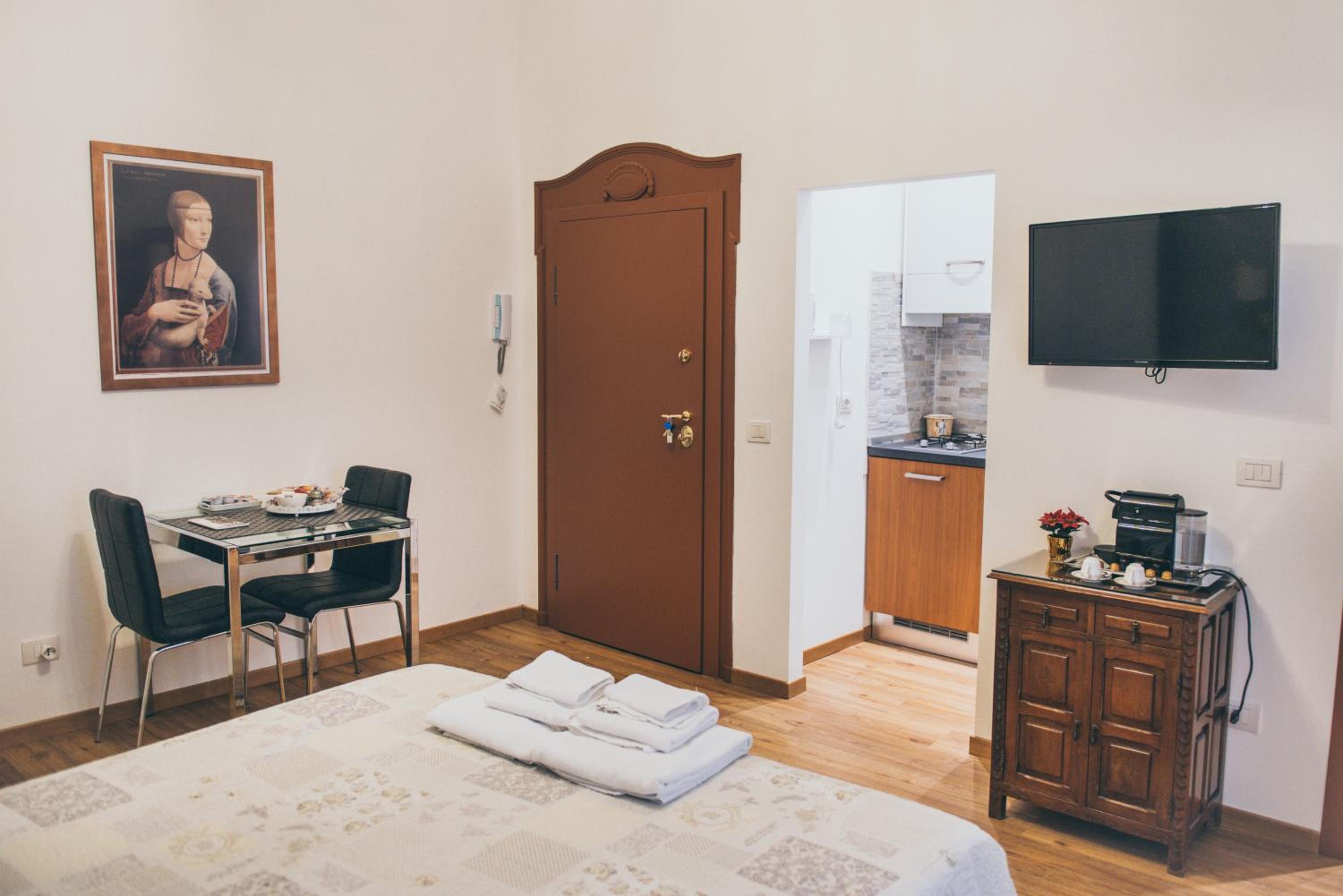 Deluxe Apartment