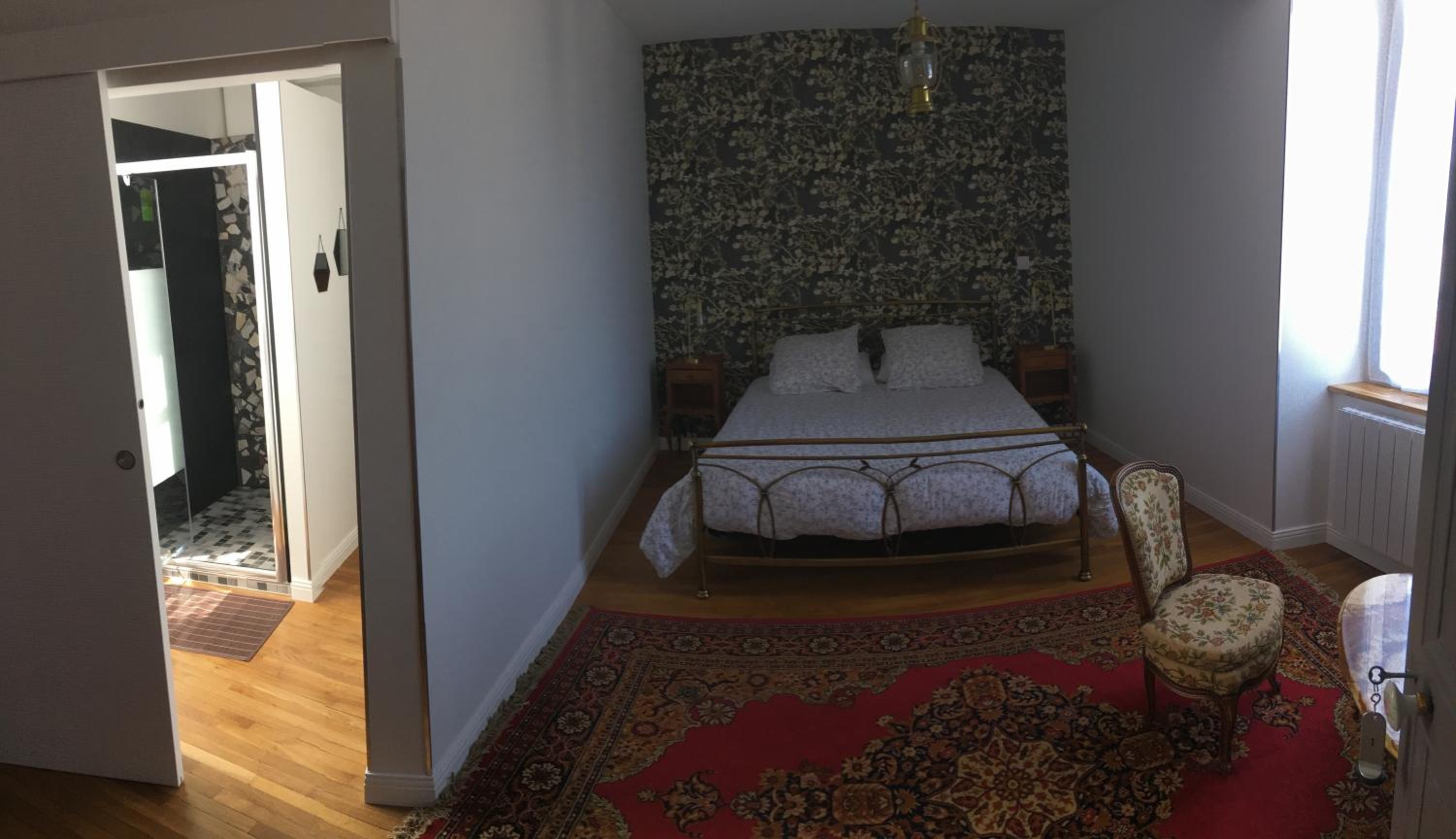 Standard King Room photo 2