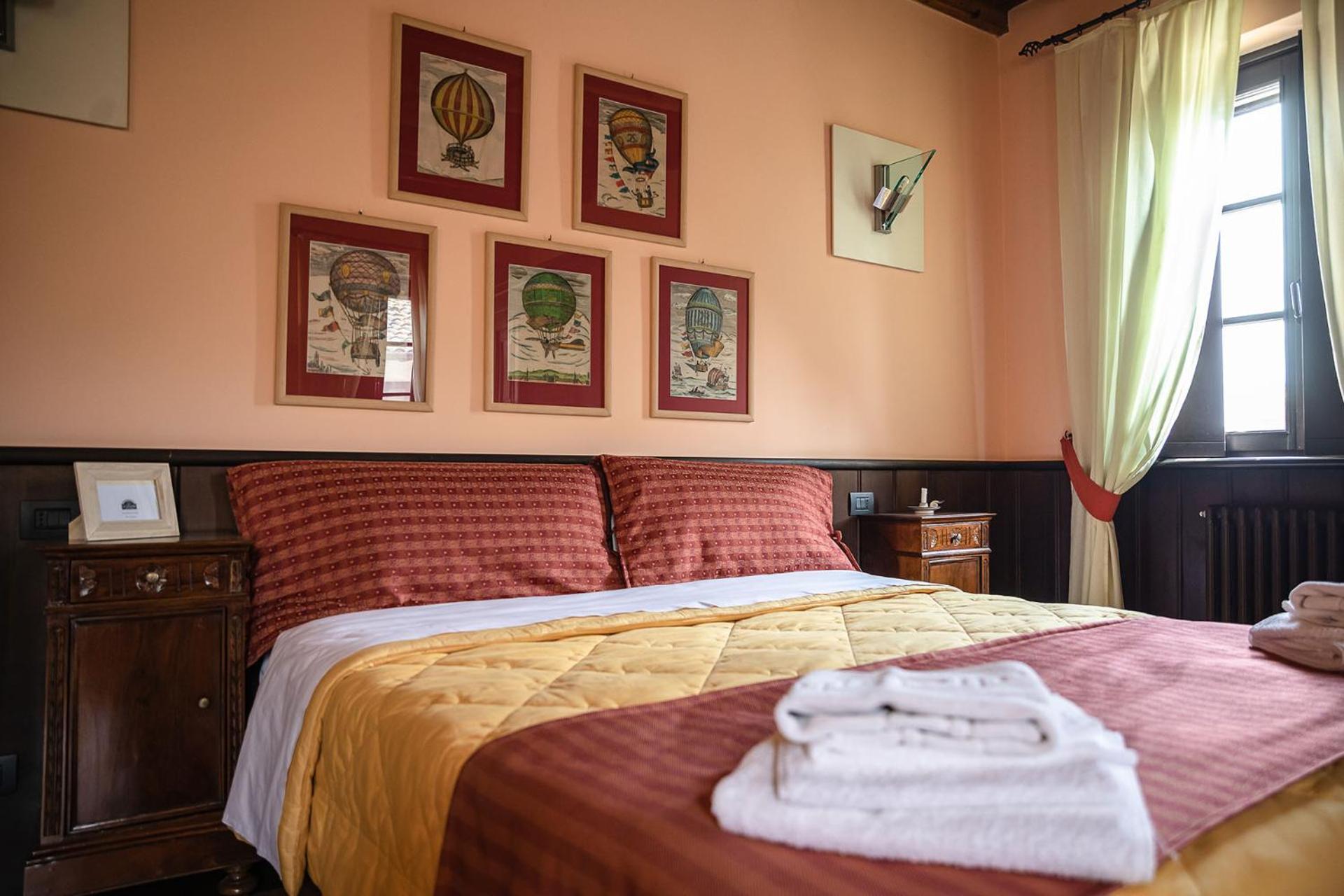 King Room with Spa Bath photo 1