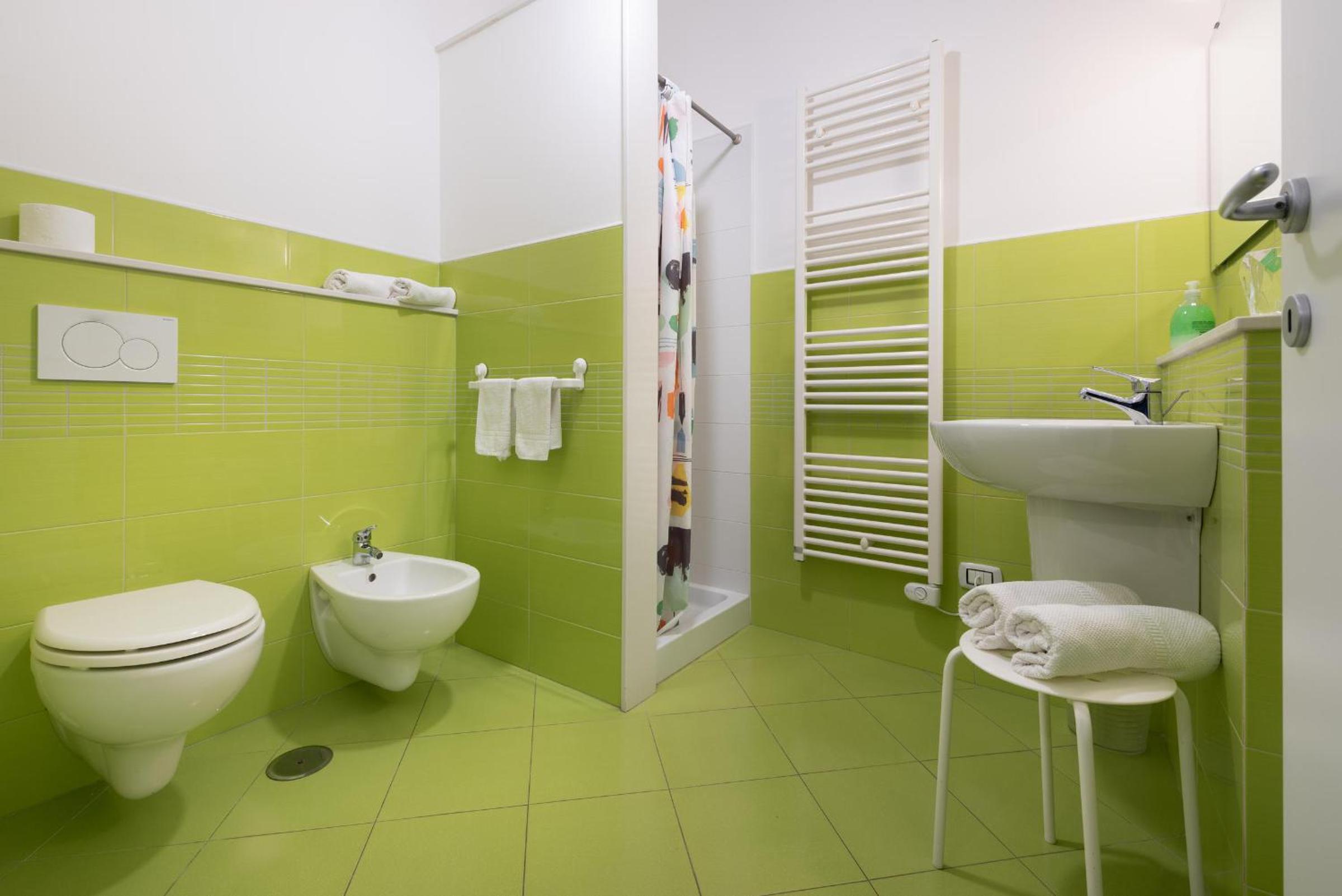 Standard Double Room - Photo 8