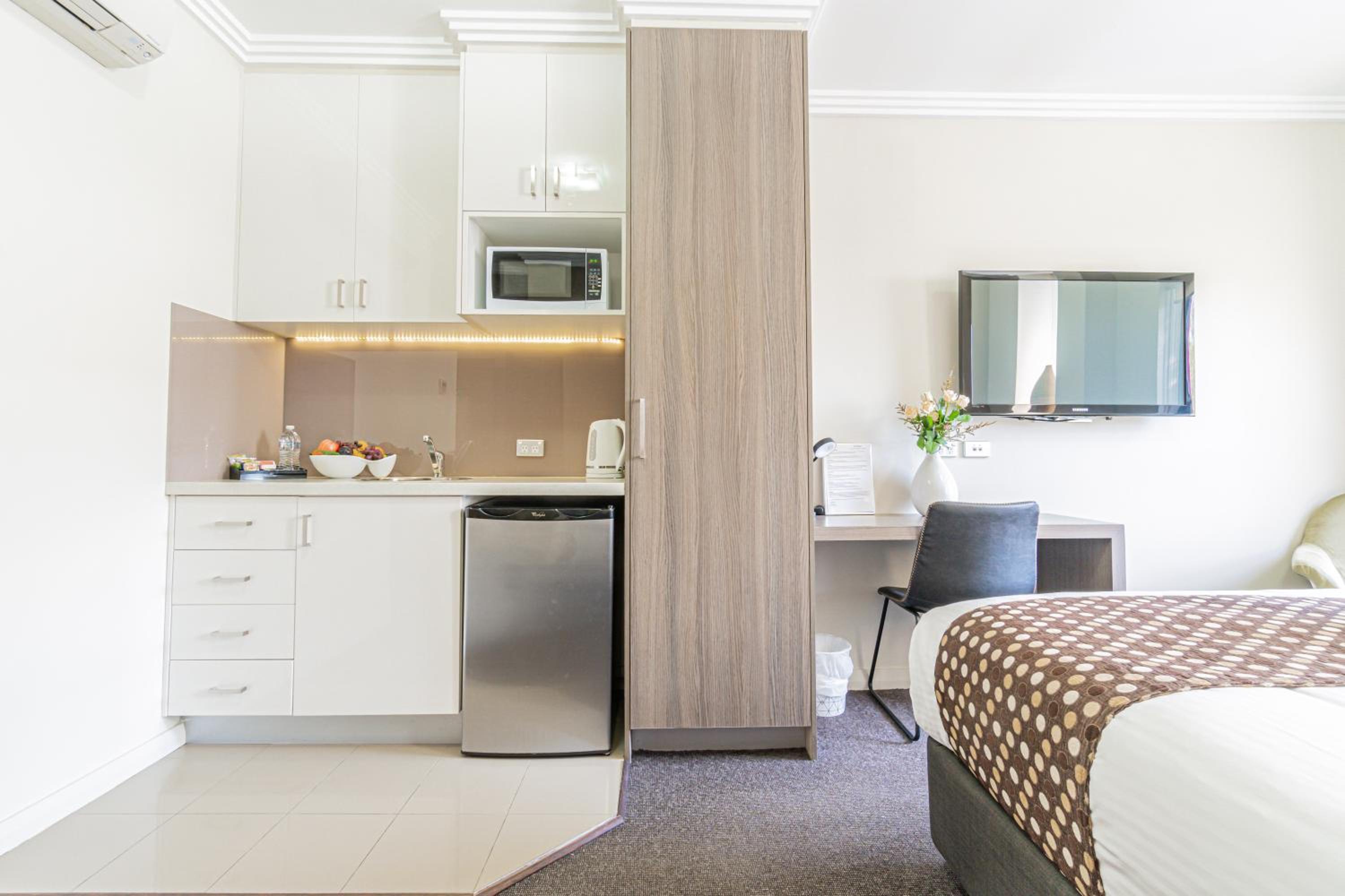 Standard King Room