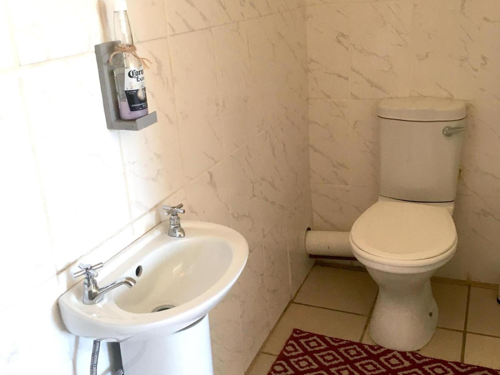 Standard Family Room - Photo 11