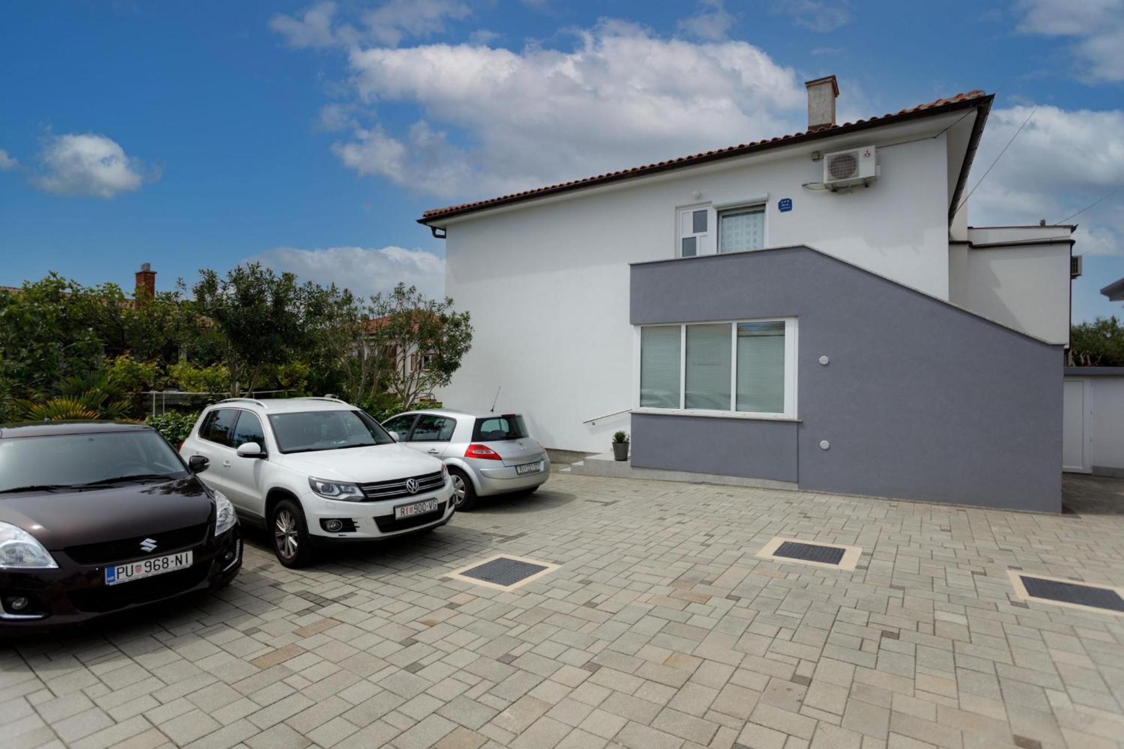 Apartment with Balcony