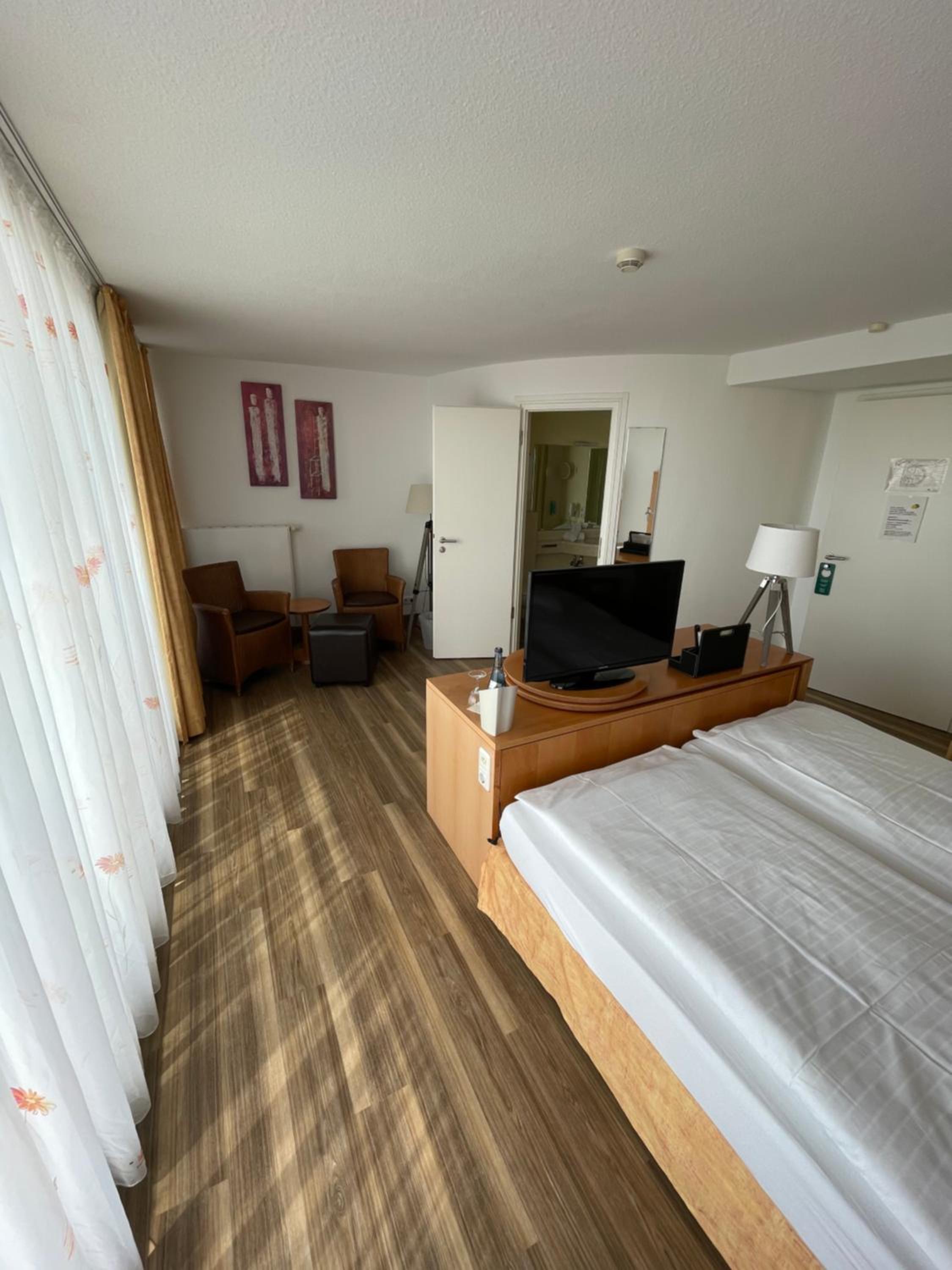Double Room with Balcony photo 2