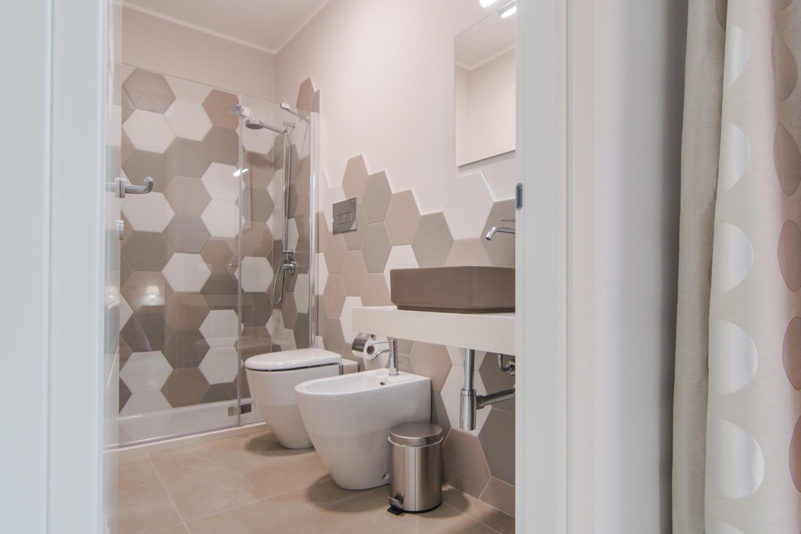 Double Room with Private Bathroom photo 3