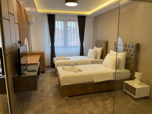 Deluxe Double or Twin Room - Photo 29