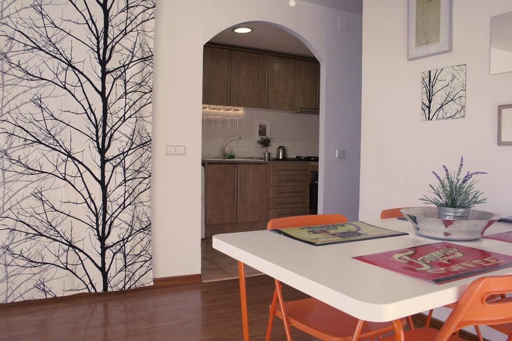 Apartment photo 2