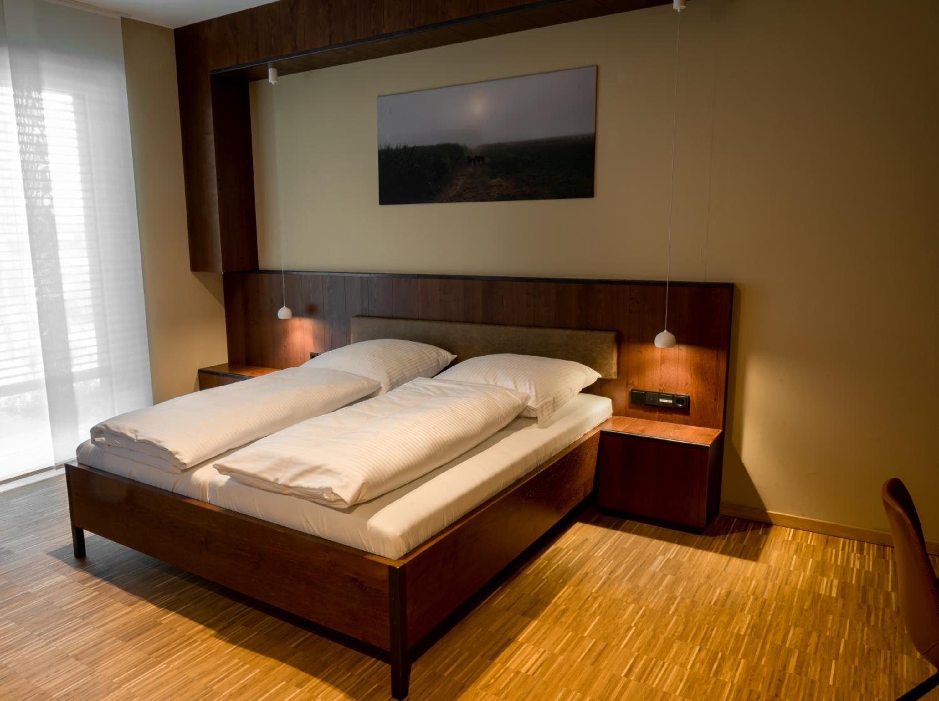 Standard Double Room - Photo 6