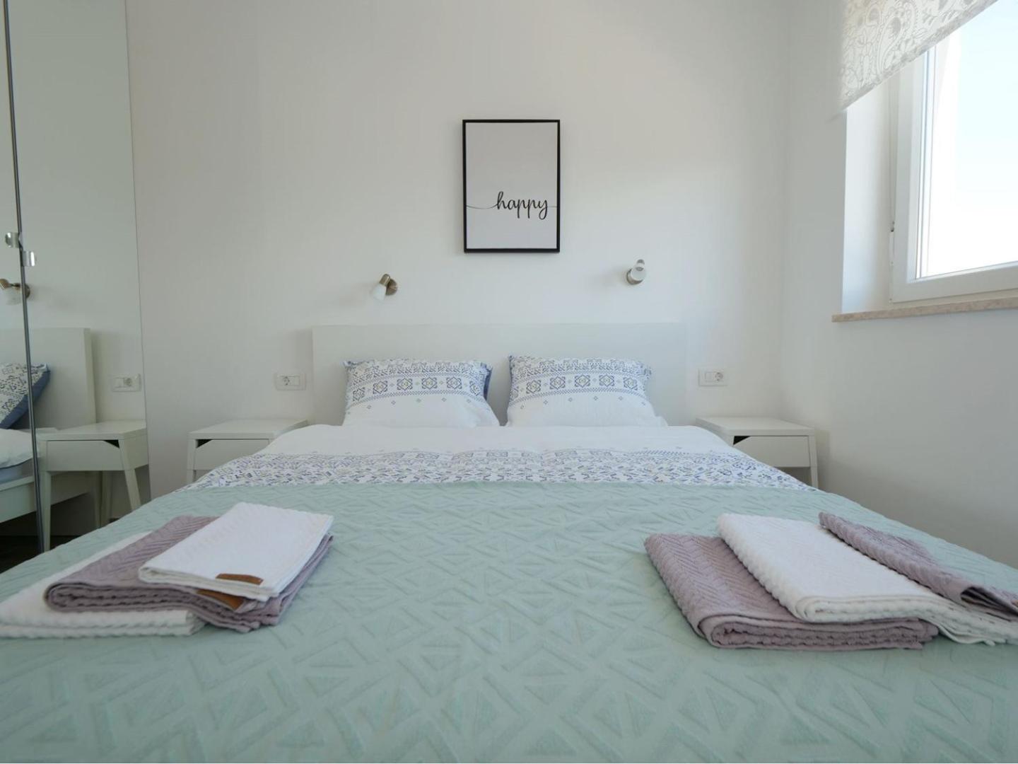 Apartment with Terrace photo 3