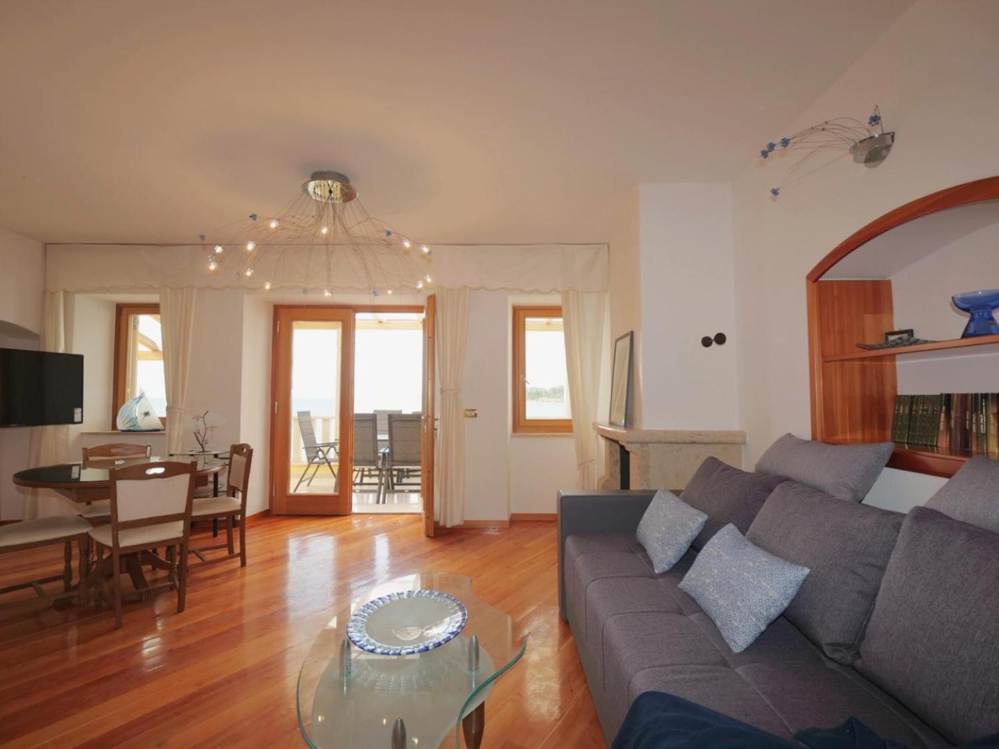 Apartment with Sea View