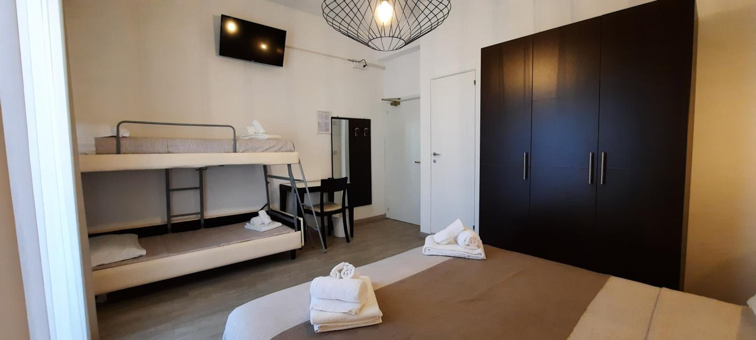 Quadruple Room photo 2