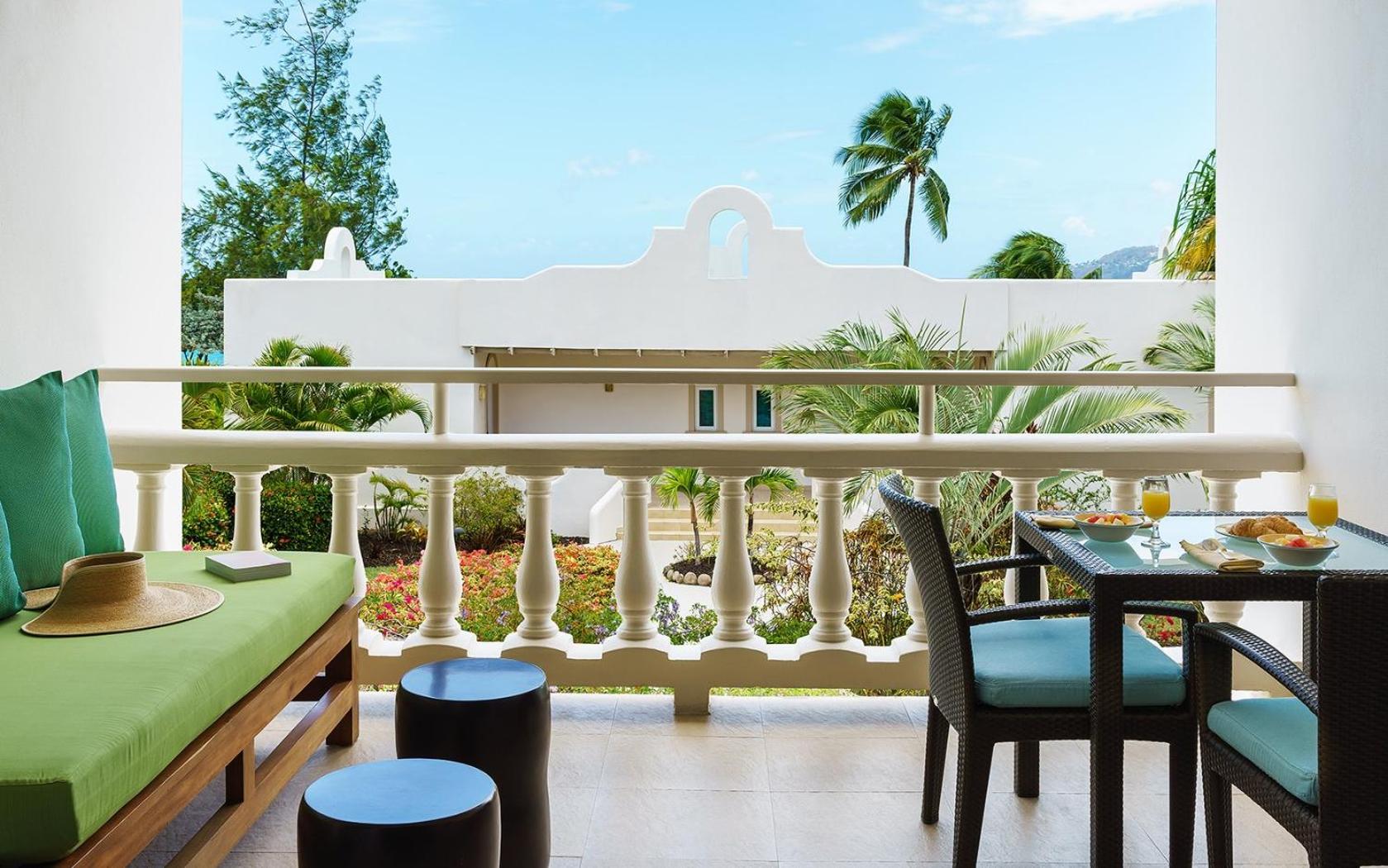 Oleander Gardenview Suite - Photo 5