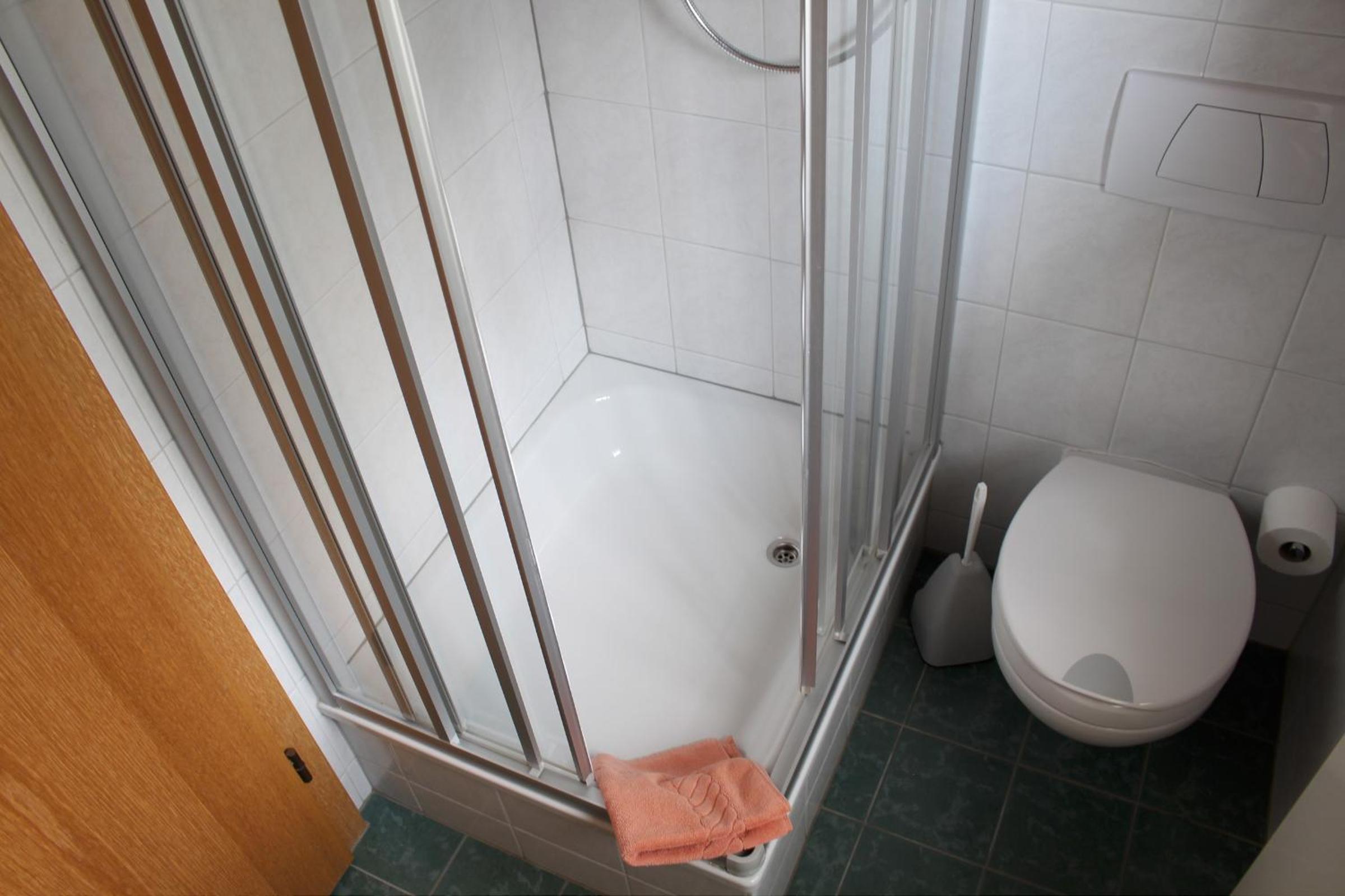 Economy Double Room photo 2