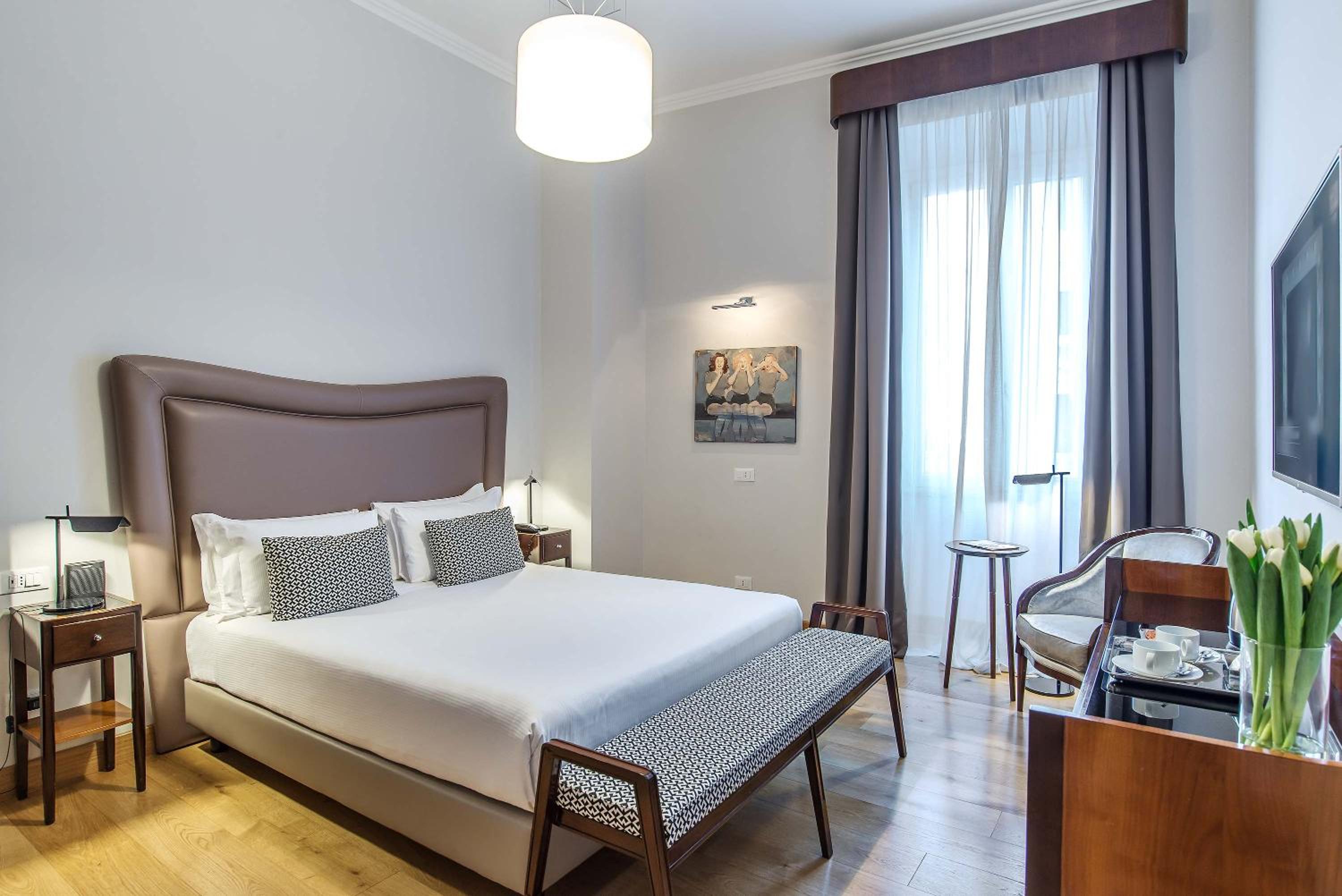 Deluxe Double or Twin Room with City View photo 1