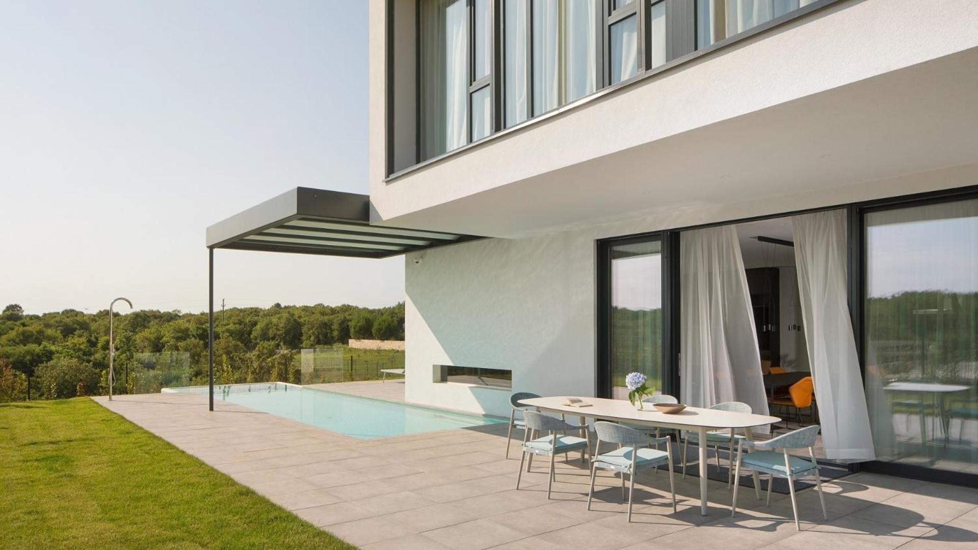 Villa With Private Pool photo 2