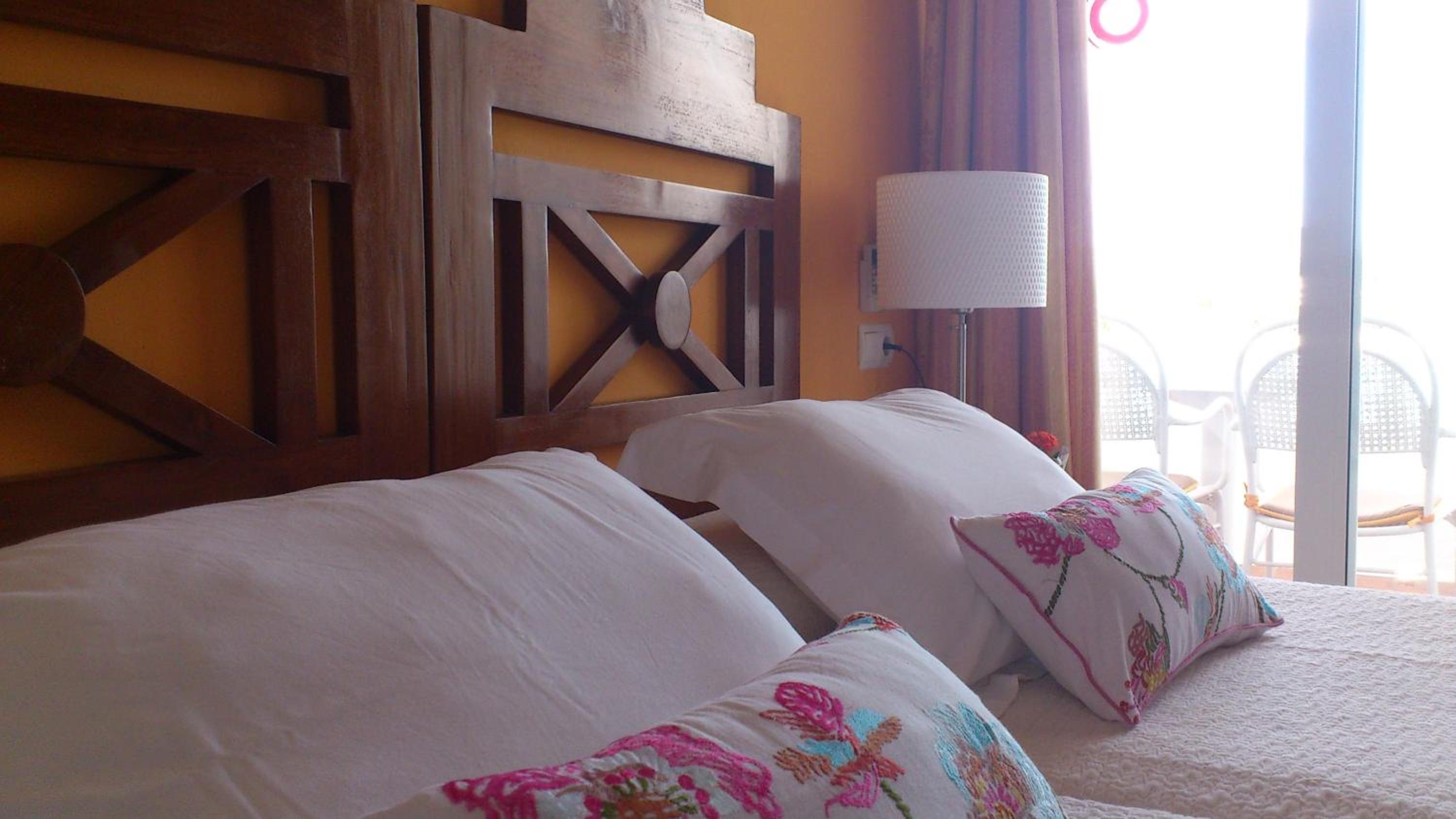 Twin Room with Terrace - Photo 15