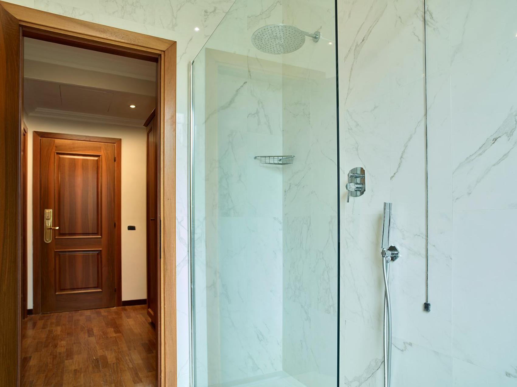 Prestige Triple Room photo 2
