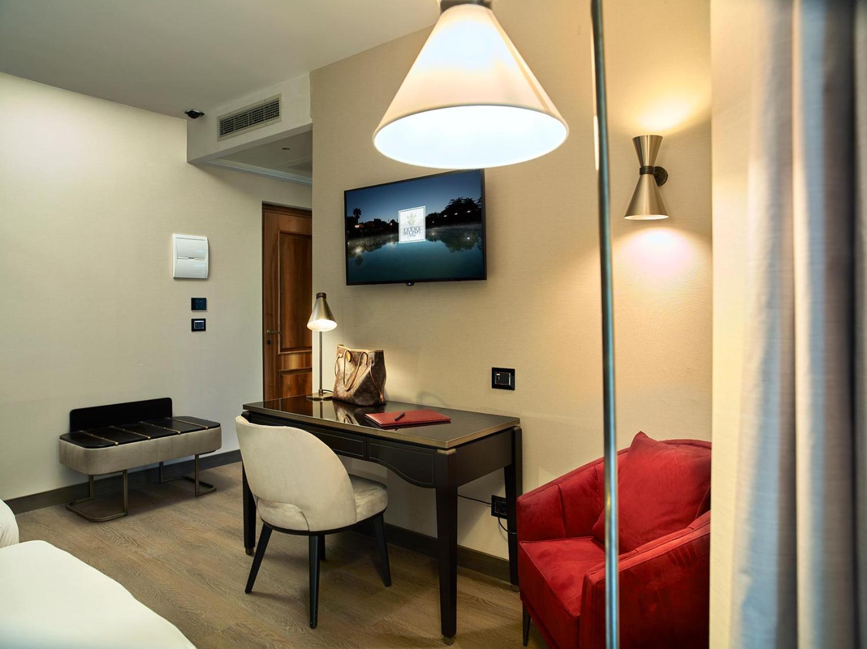Luxury Double Room - Photo 13