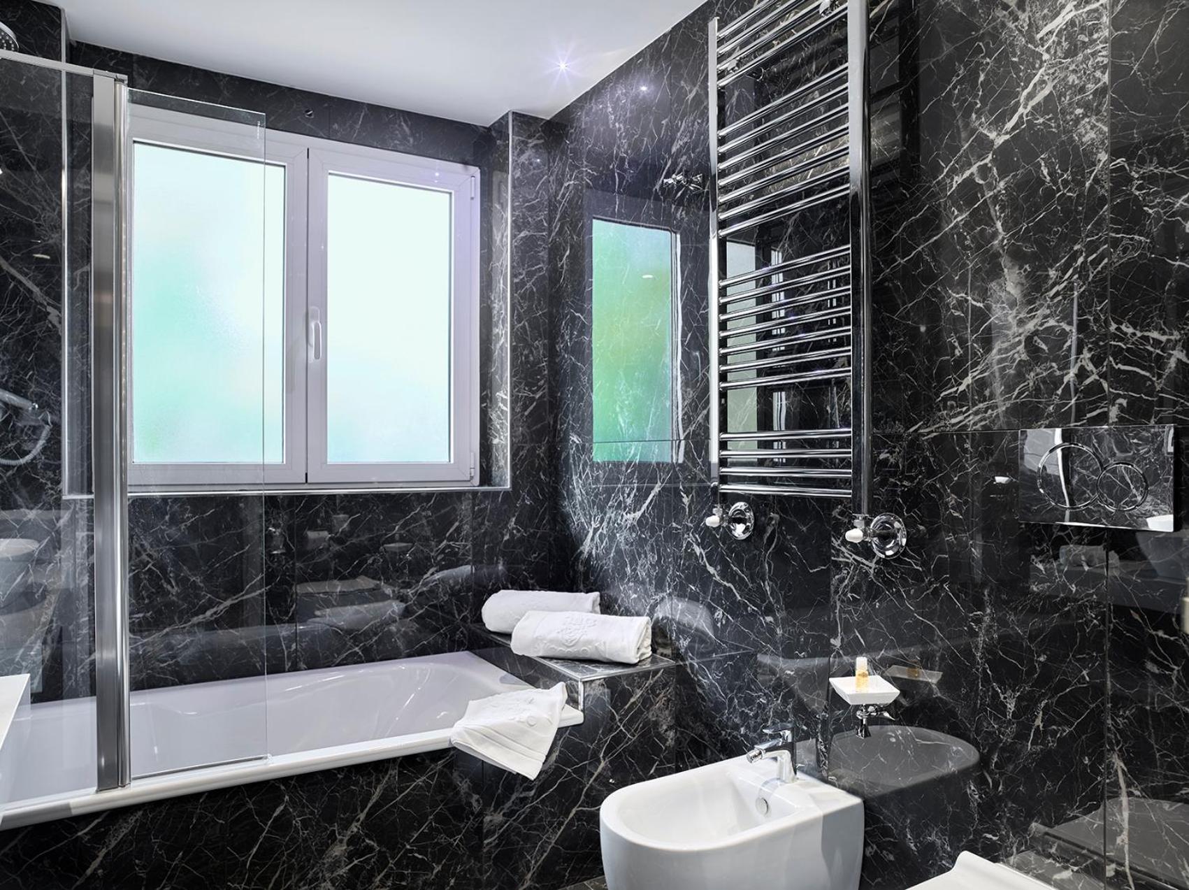 Luxury Double Room - Photo 14