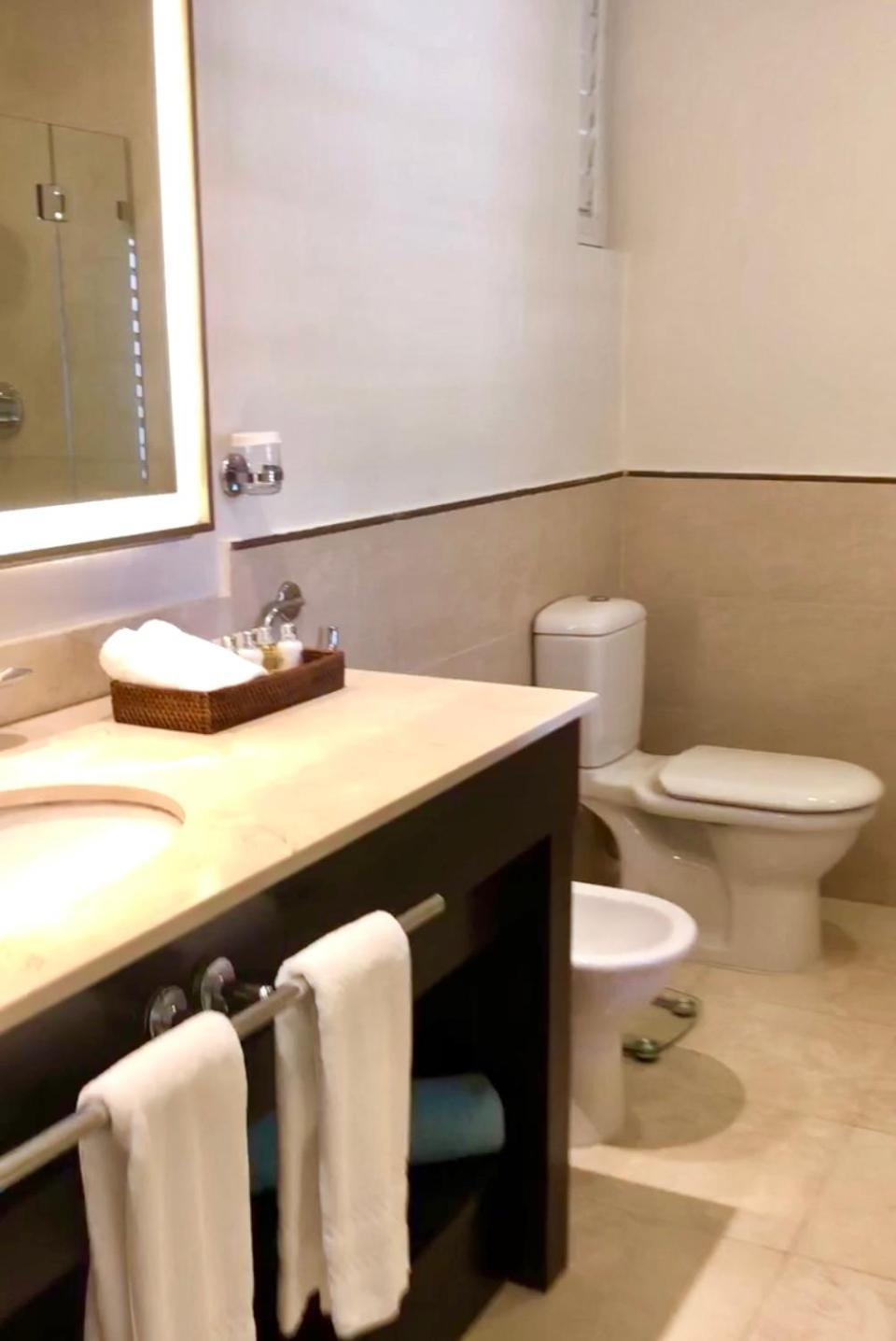 Anthurium Pool Suite - Photo 5