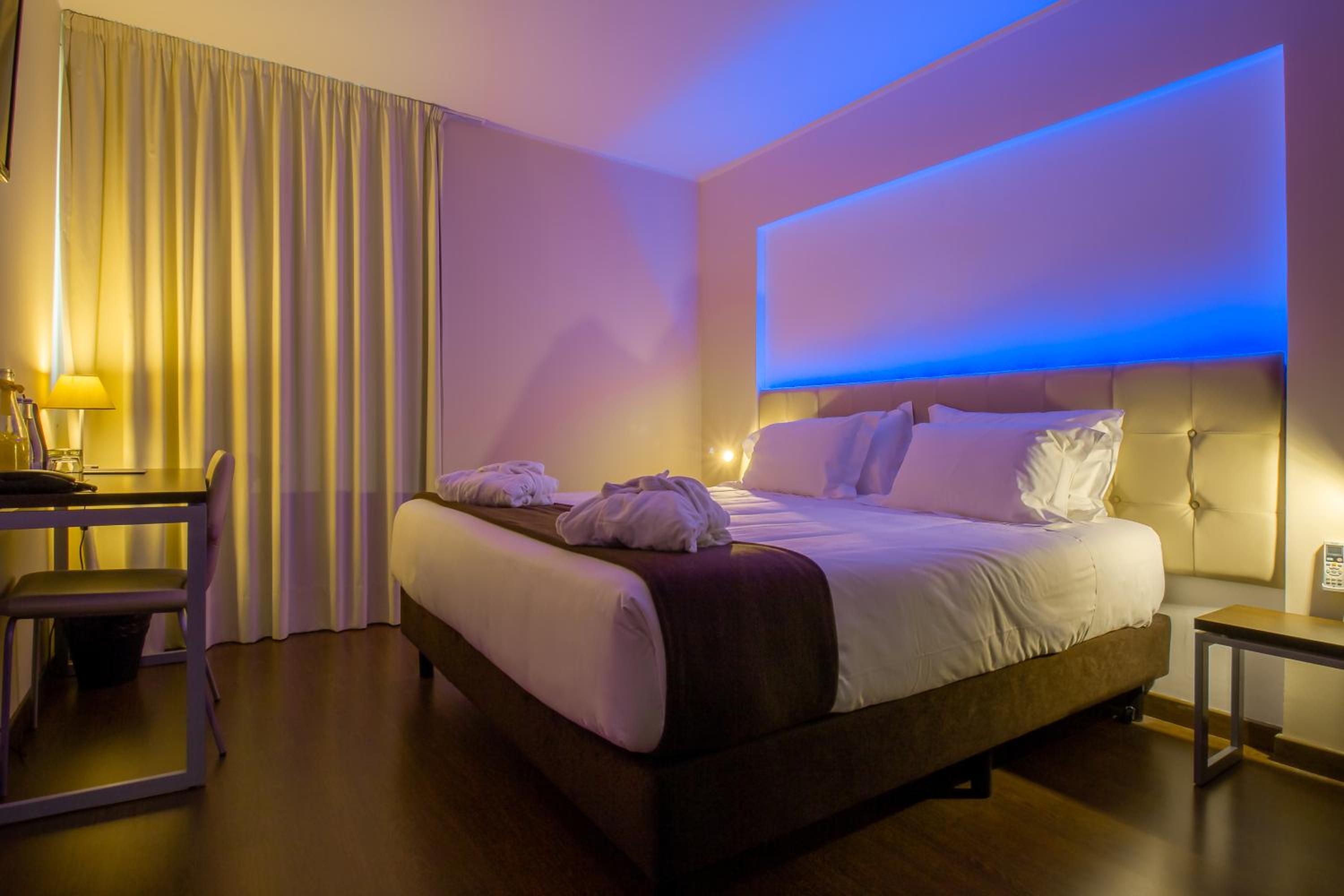 Superior Double Room - Photo 1