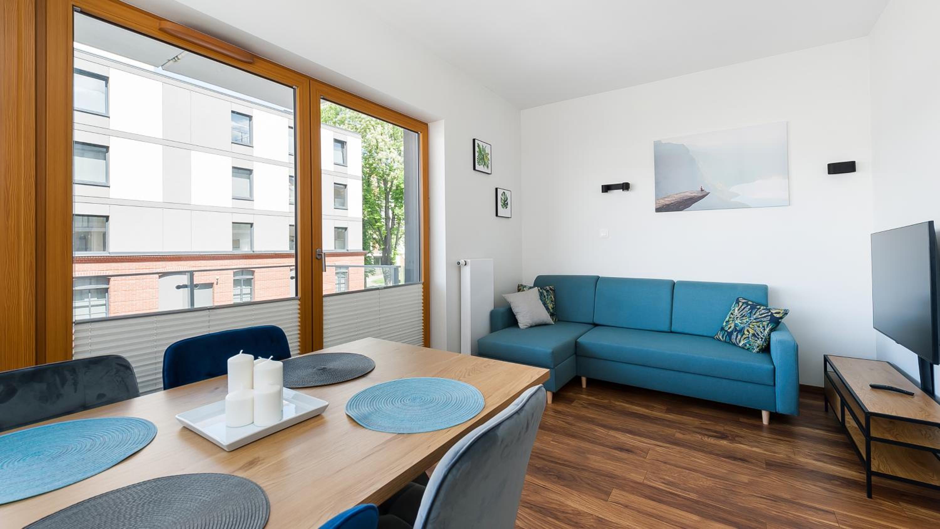 One-Bedroom Apartment