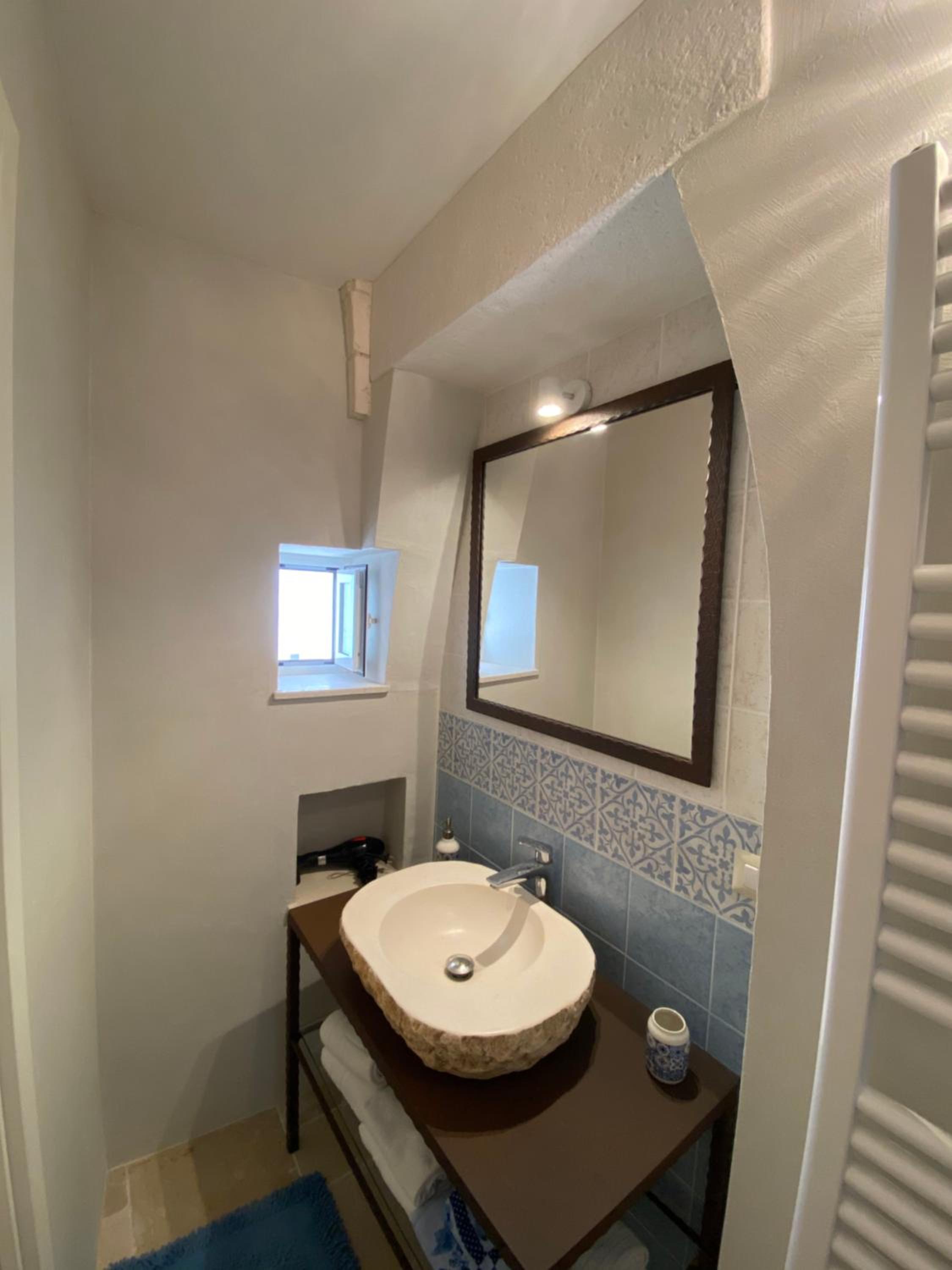 Two-Bedroom Apartment - Photo 25
