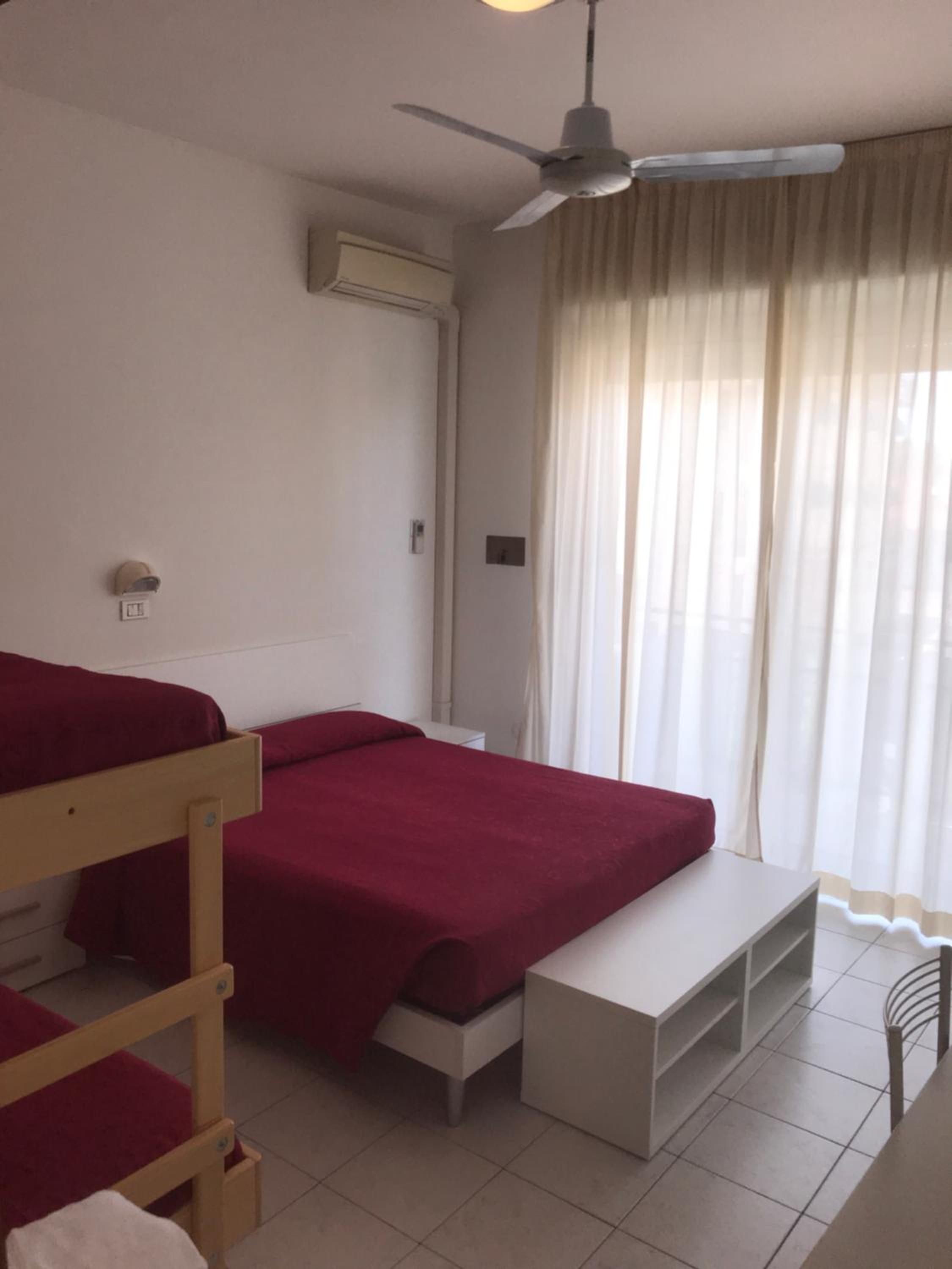 Standard Quadruple Room - Photo 3