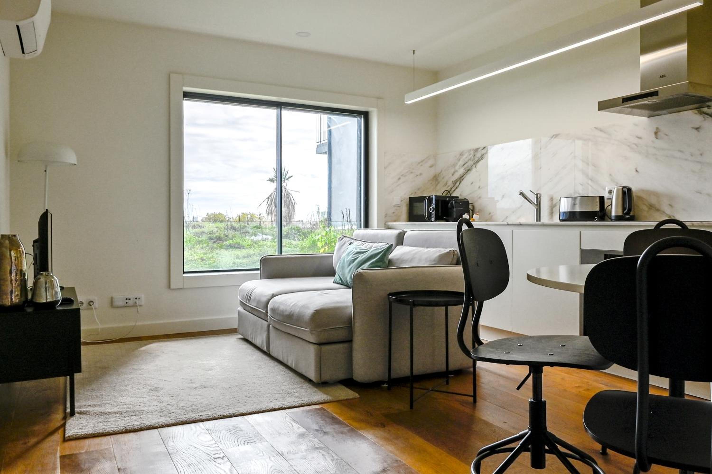 Apartment with Garden View - Photo 12