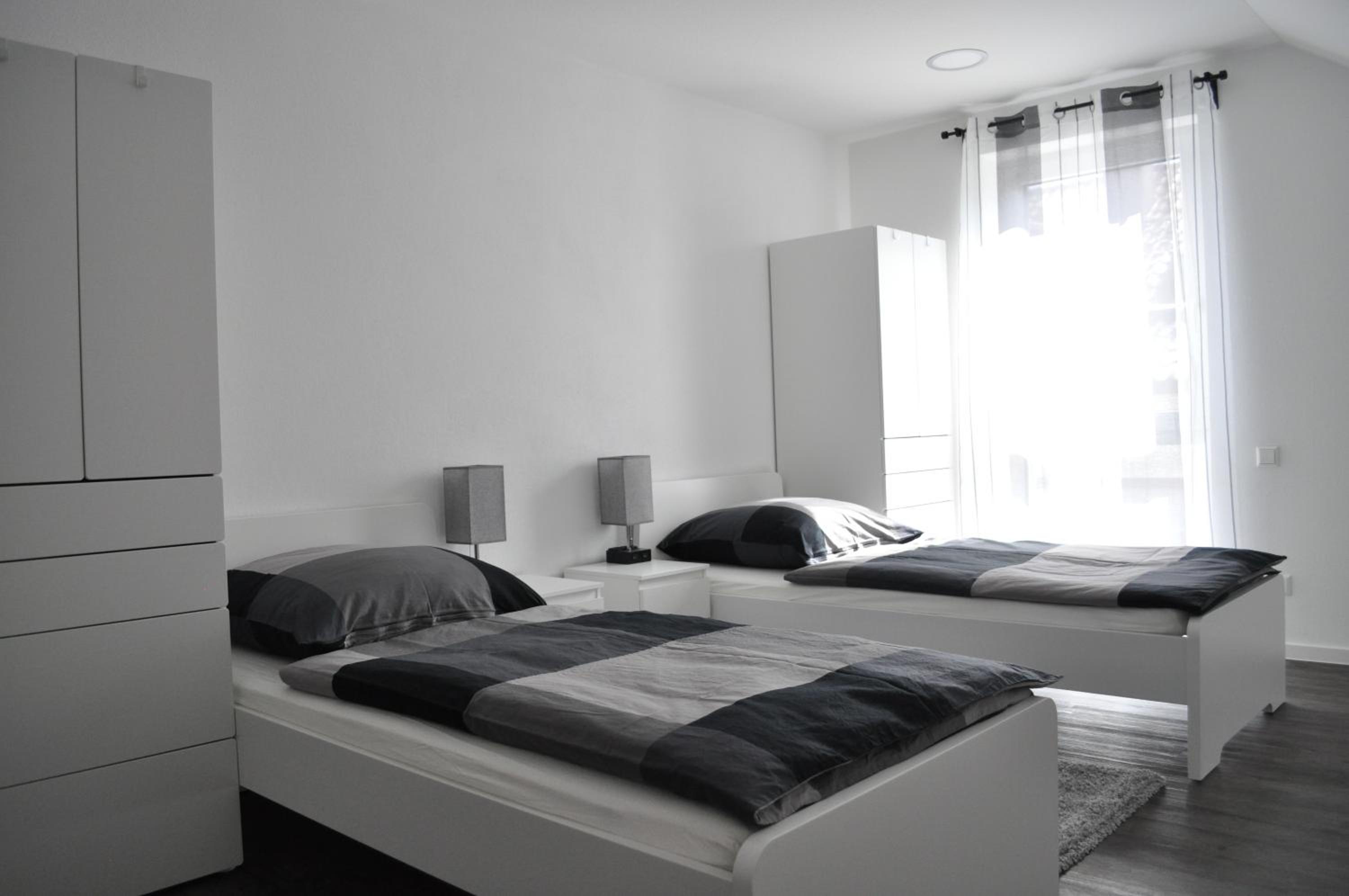 Double Room with Shared Bathroom photo 1