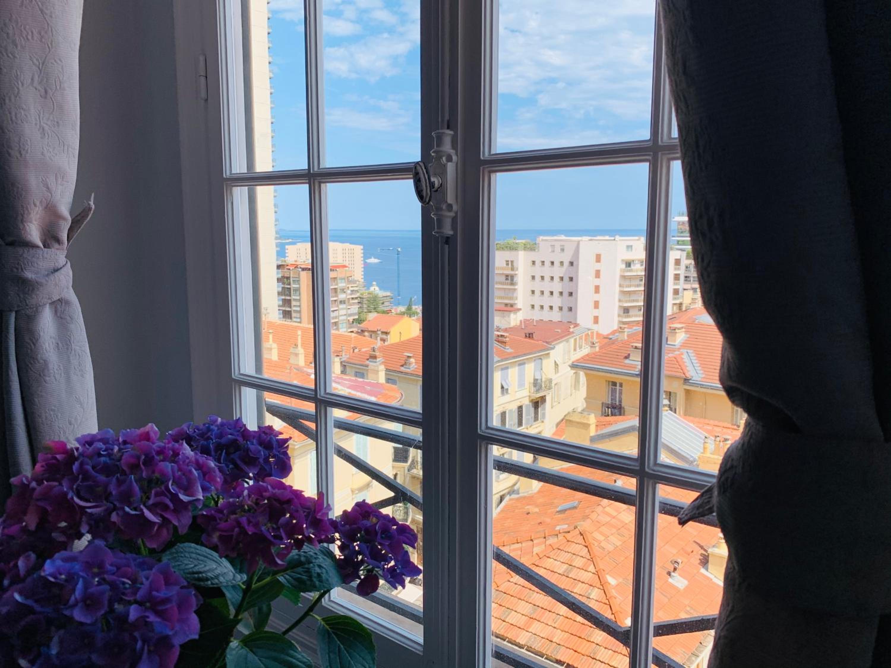 Studio with Sea View