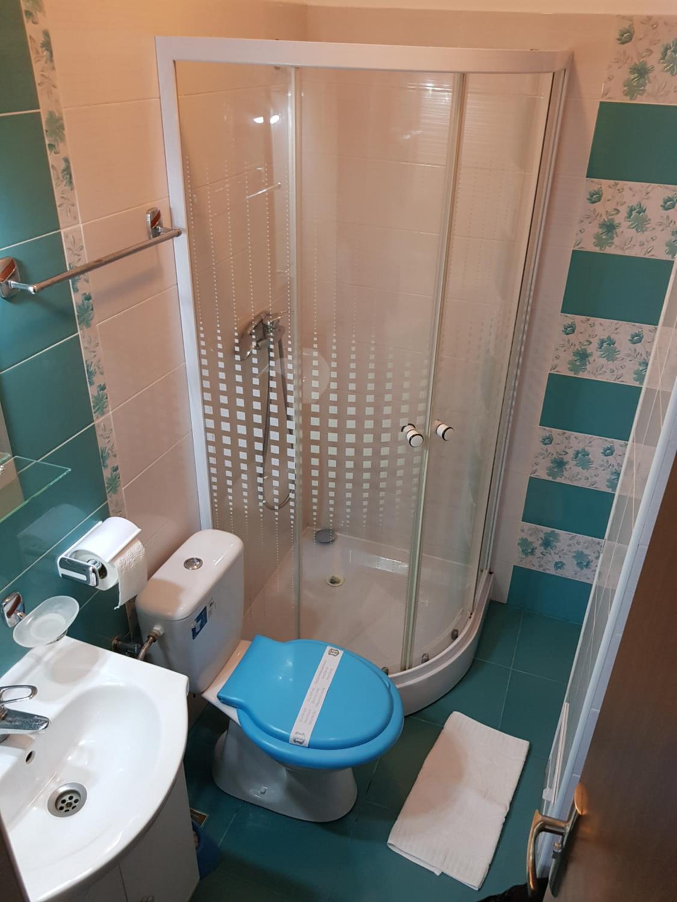 Family Room with Private External Bathroom