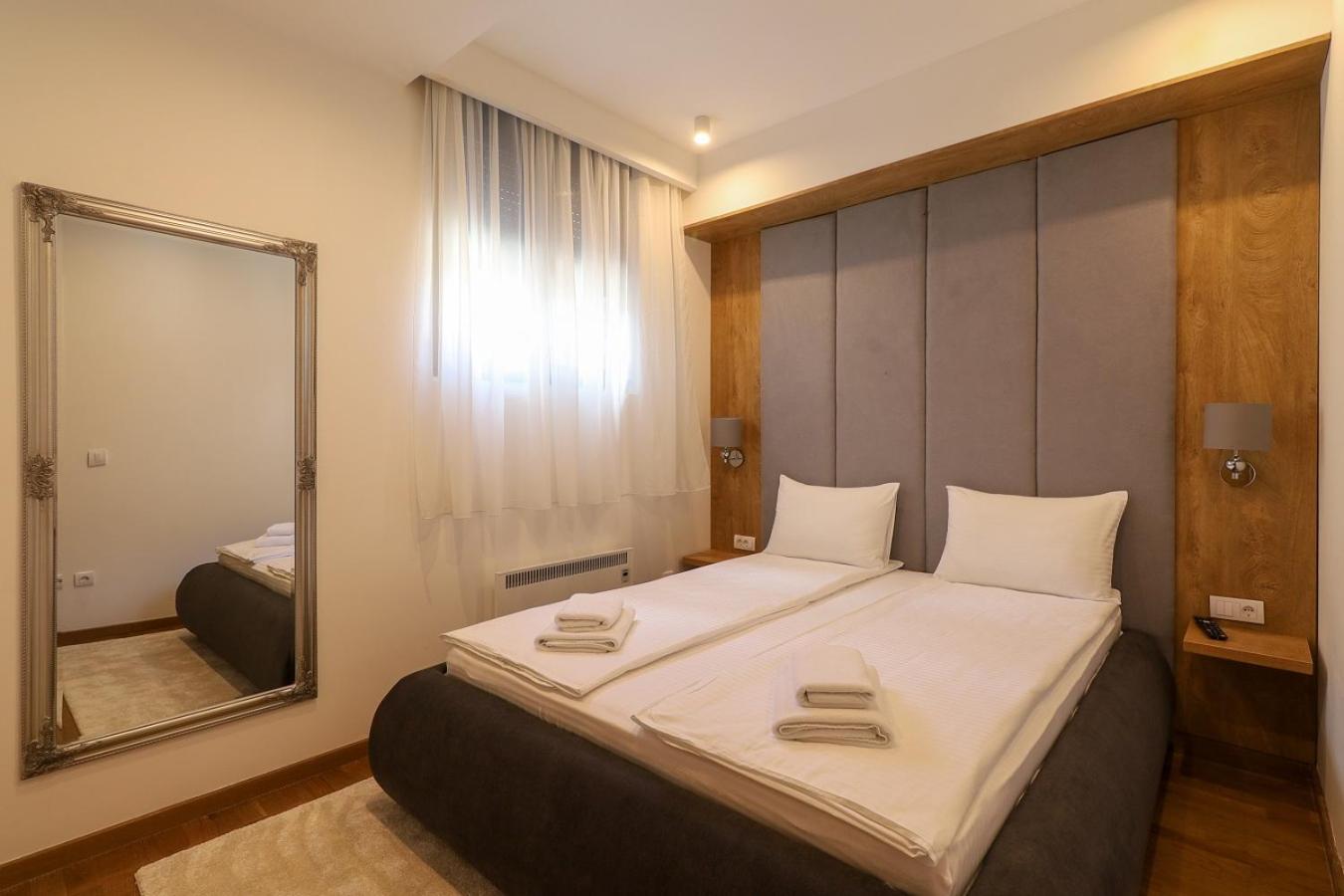 Deluxe Queen Suite - Photo 96