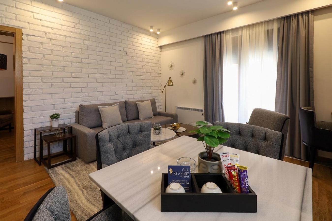 Deluxe Queen Suite - Photo 95