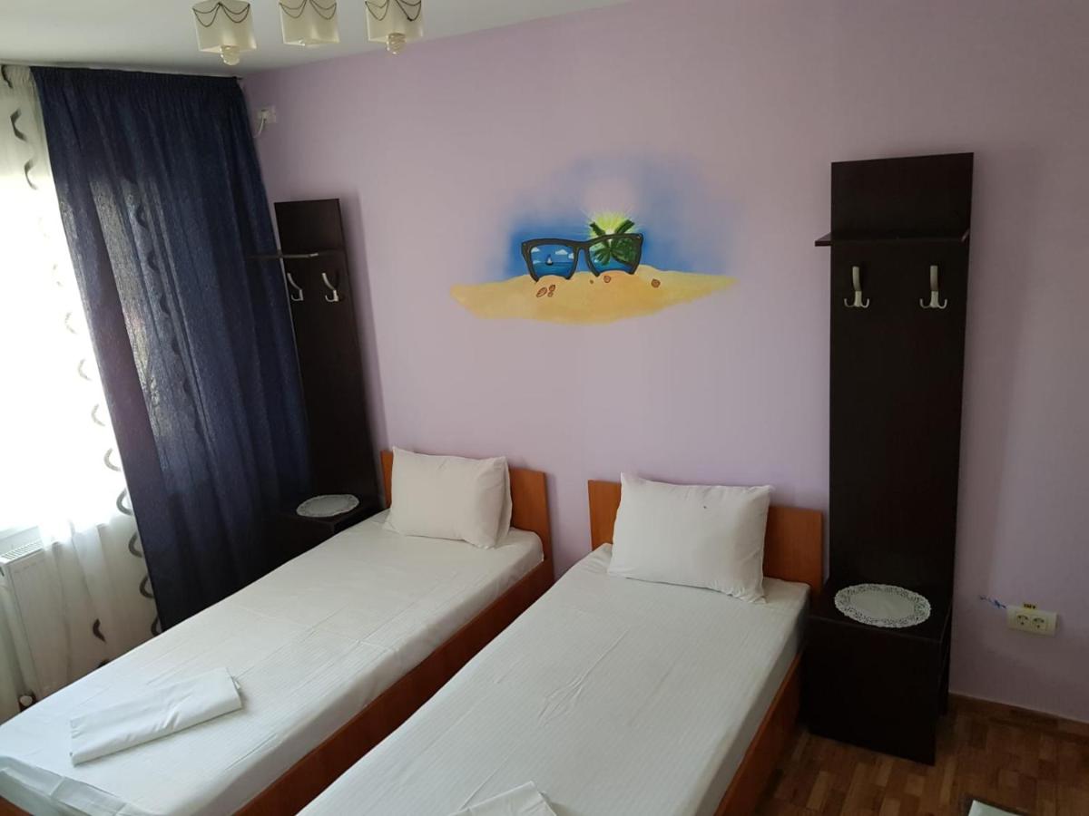Twin Room with Balcony photo 3