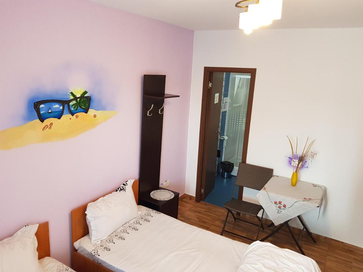 Twin Room with Balcony photo 2