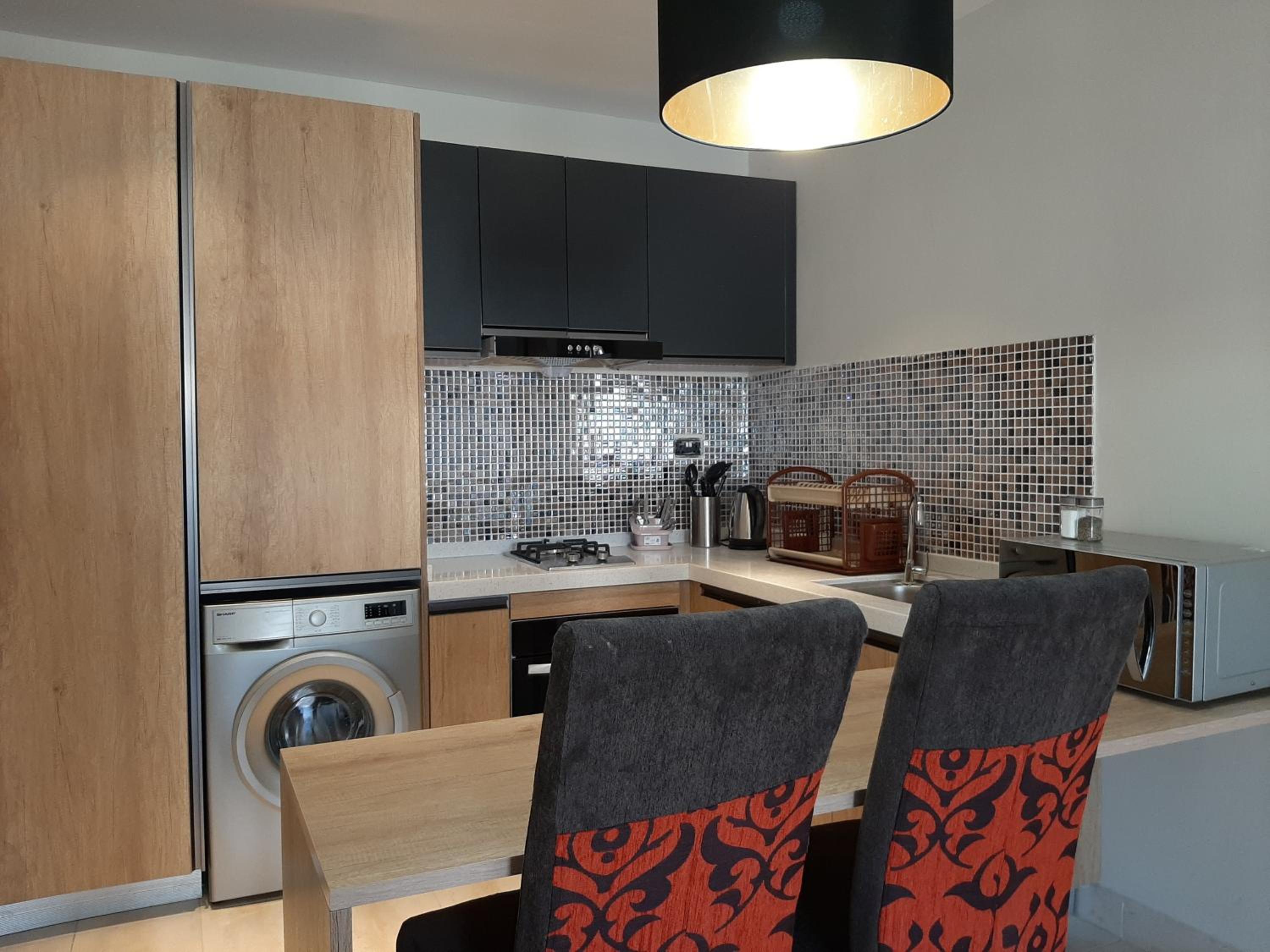 One-Bedroom Apartment with Balcony photo 2