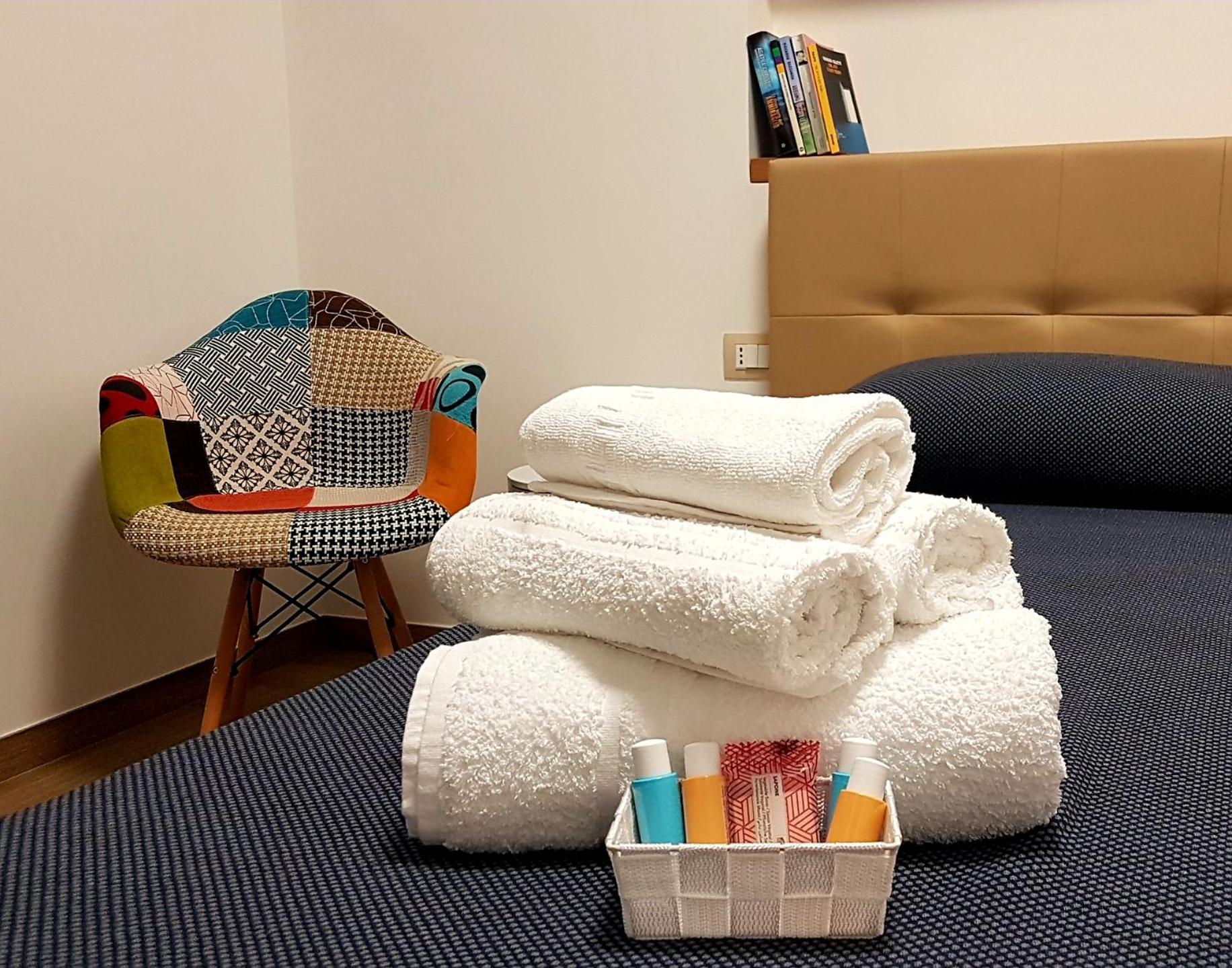 Deluxe Double Room (2 Adults + 1 Child)