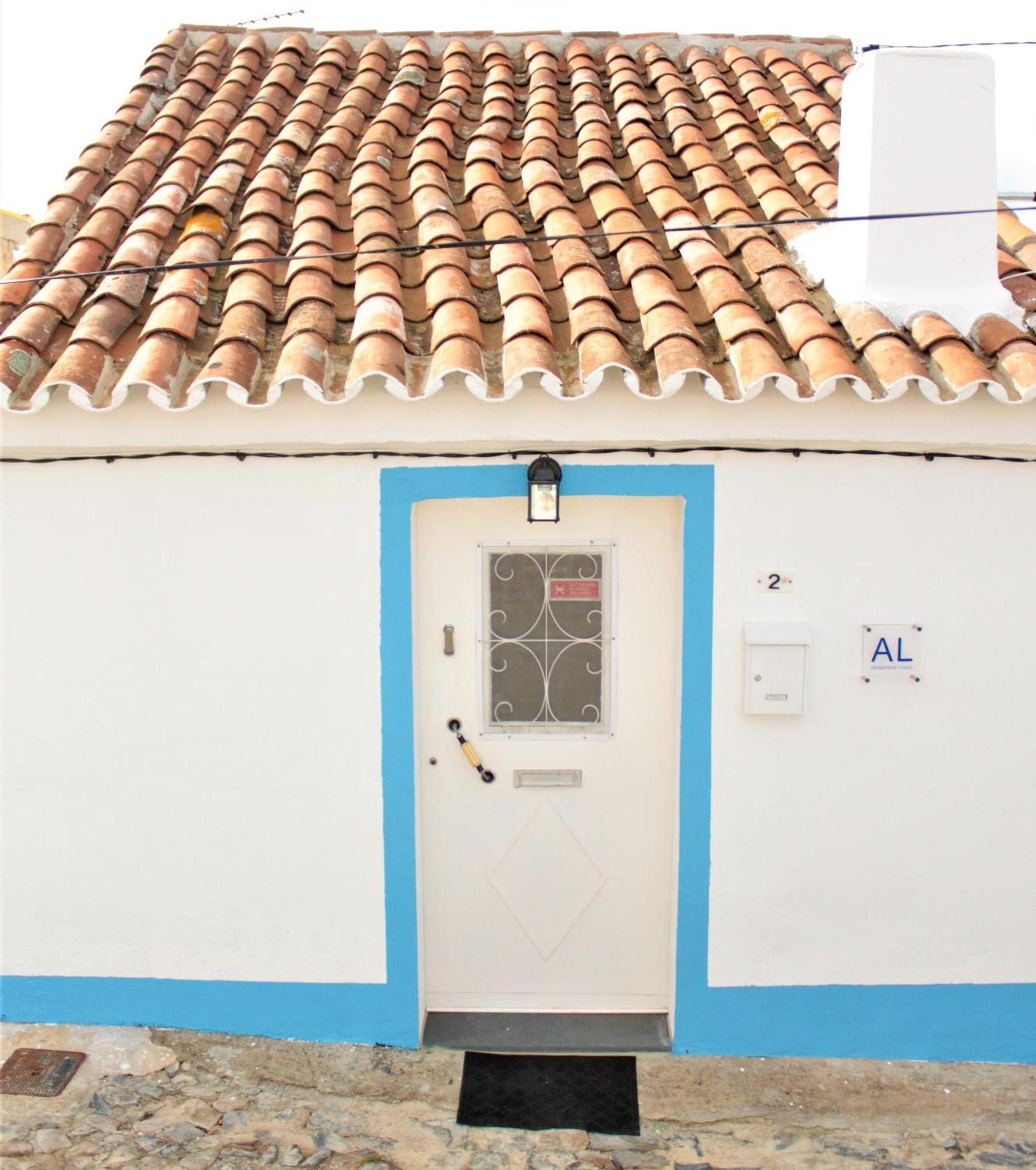 One-Bedroom House - Photo 21